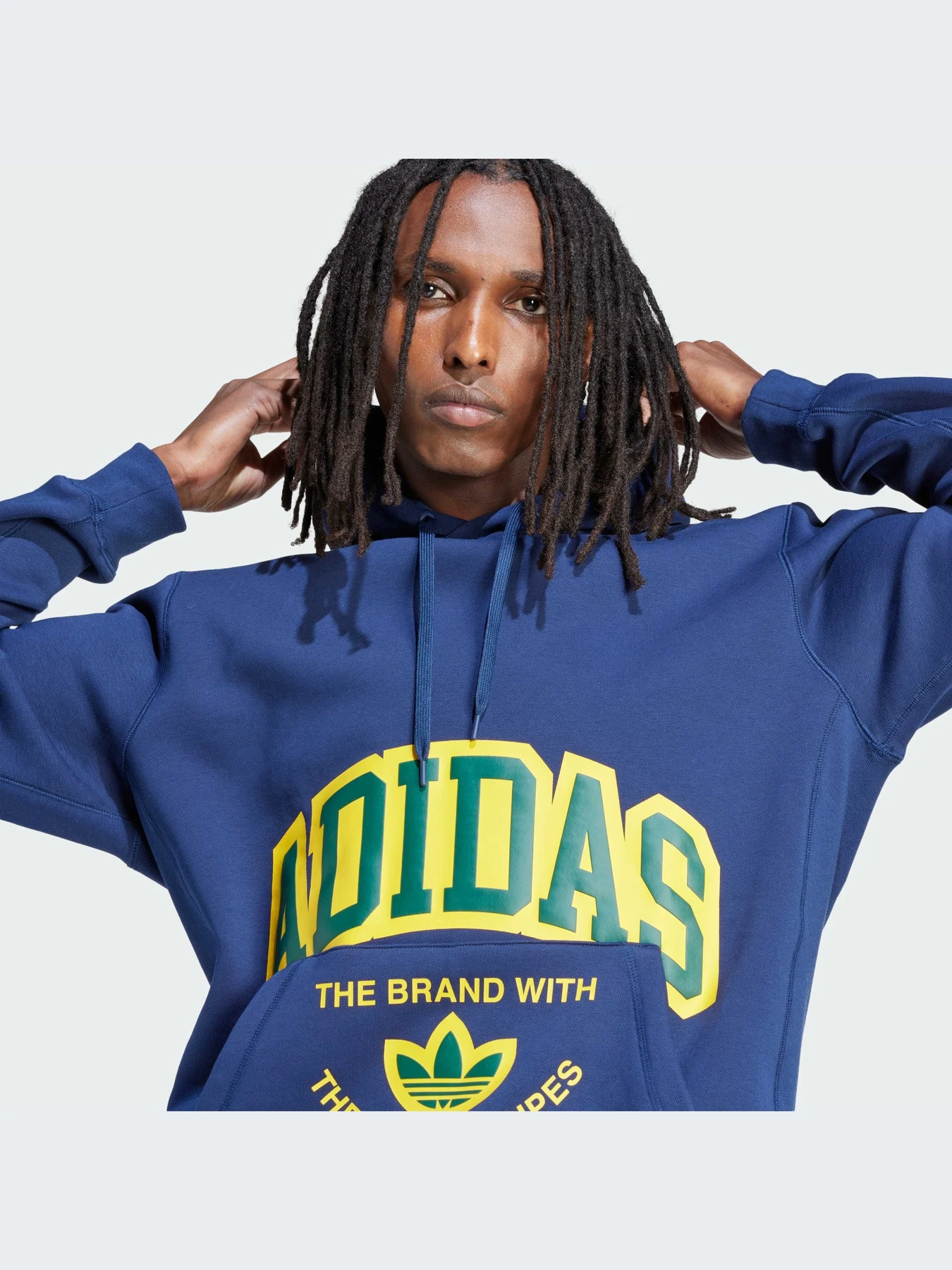 Худи и свитшоты Adidas Graphics модель IS0235 Фото
