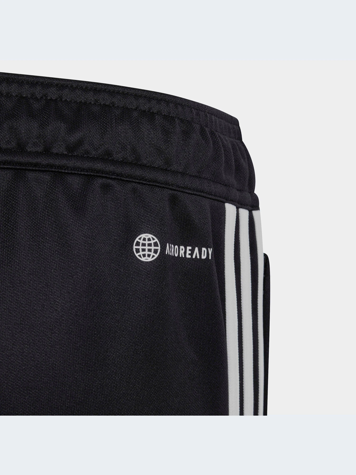 Брюки Adidas Tiro модель HS3620 Брюки Adidas Tiro модель HS3620 Фото