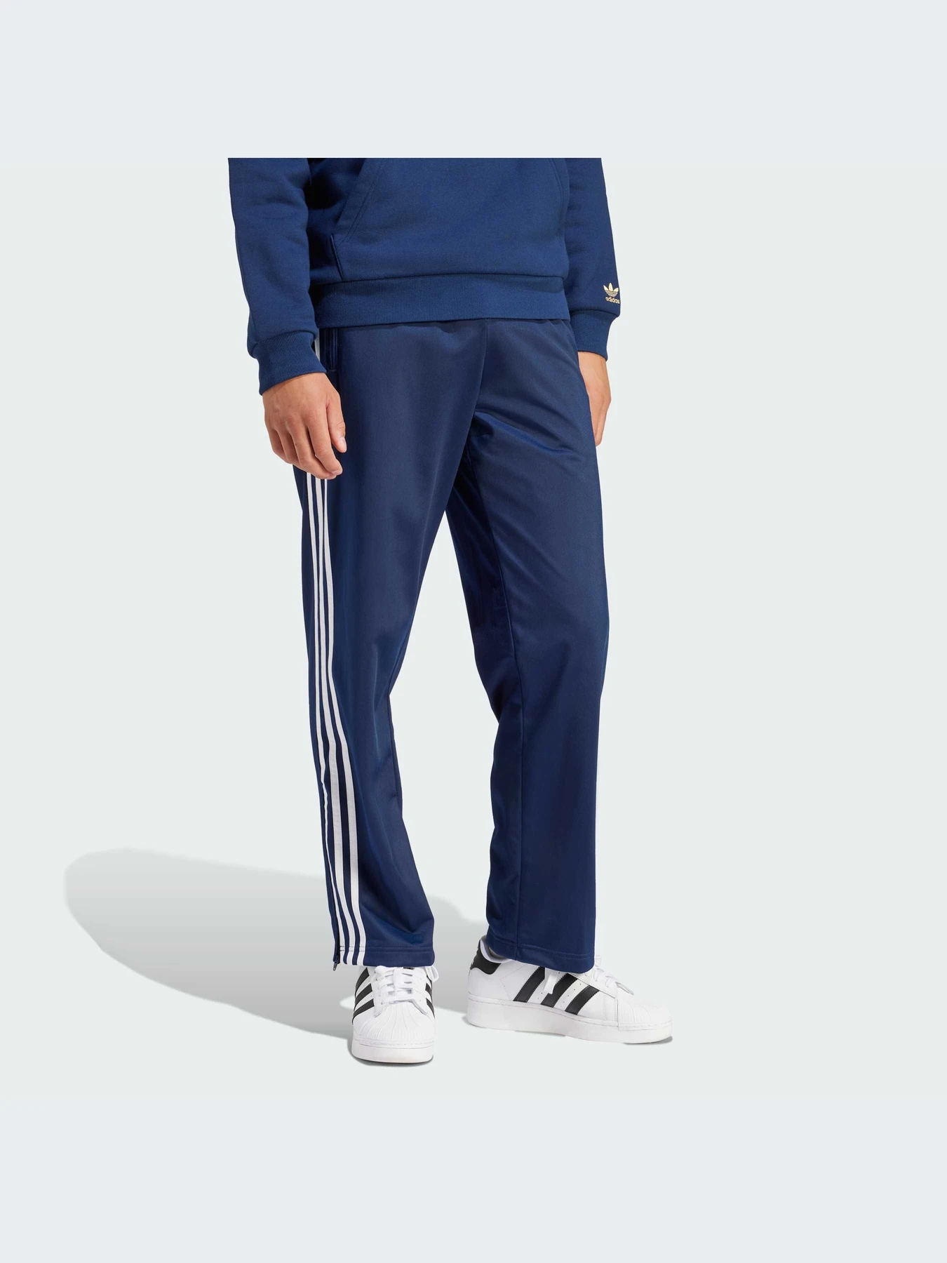 Брюки Adidas модель IM9471 Брюки Adidas модель IM9471 Фото