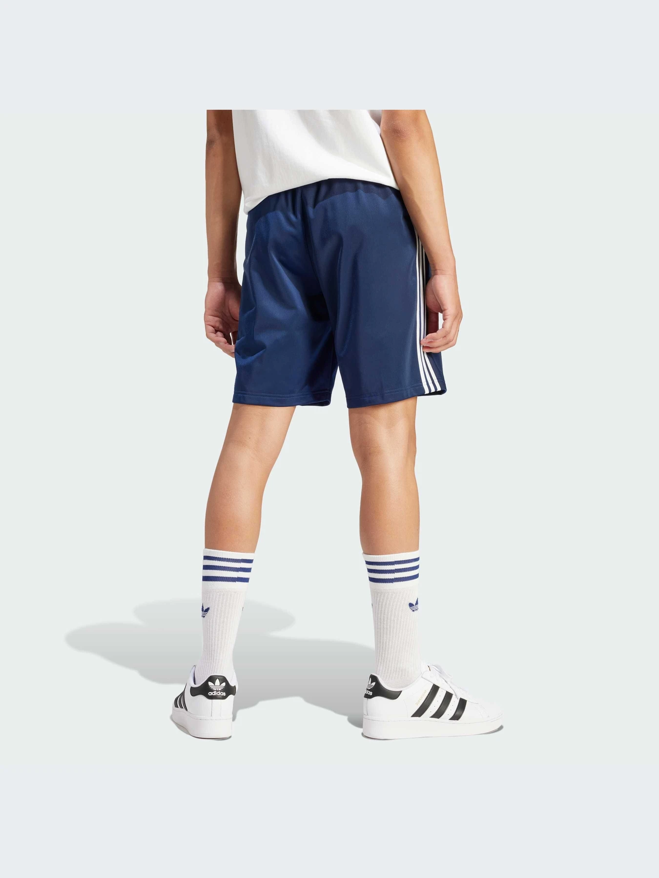 Шорти Adidas Adicolor модель IM9422 Фото