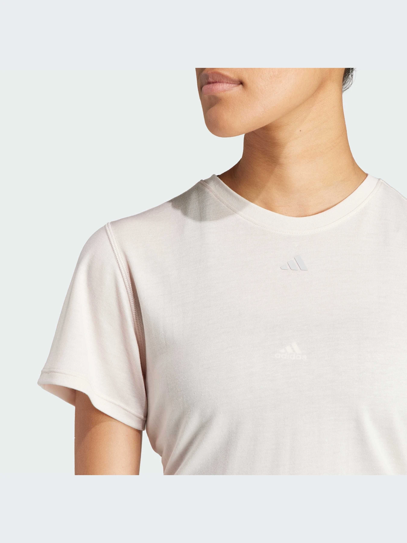 Футболки и поло Adidas модель IS2965 Футболки и поло Adidas модель IS2965 Фото