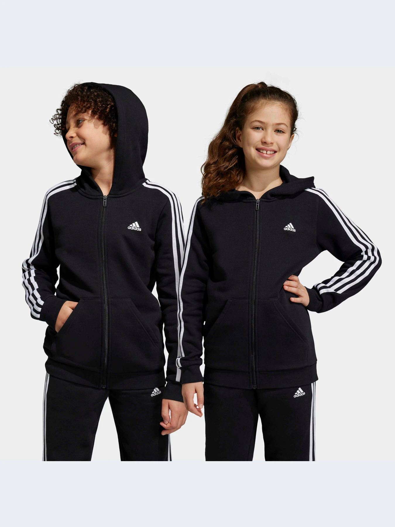Худи и свитшоты Adidas модель HR6331 Фото