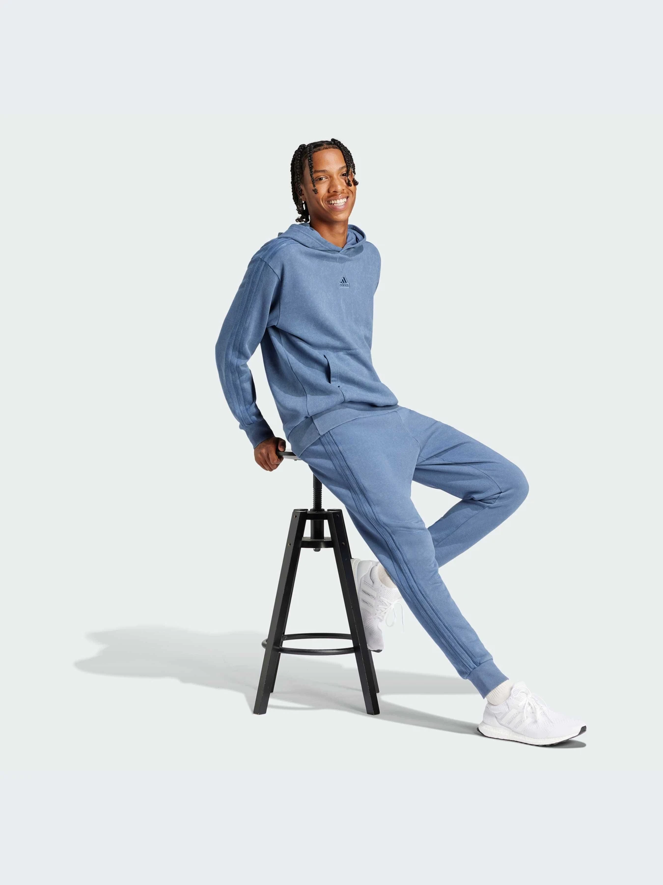 Худи и свитшоты Adidas 3 Stripes модель IR5196 Фото