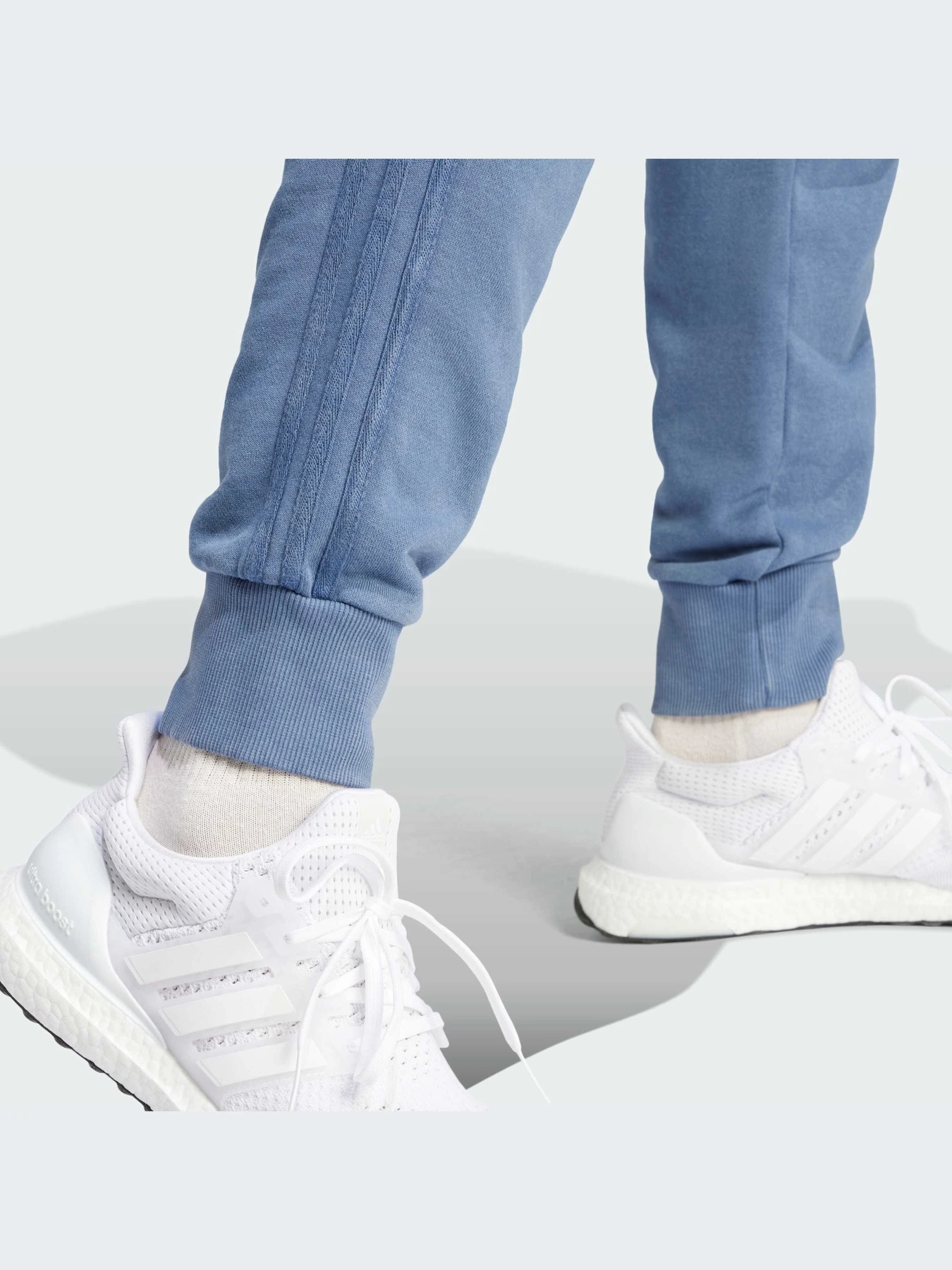 Штани Adidas 3 Stripes модель IR5202 Фото