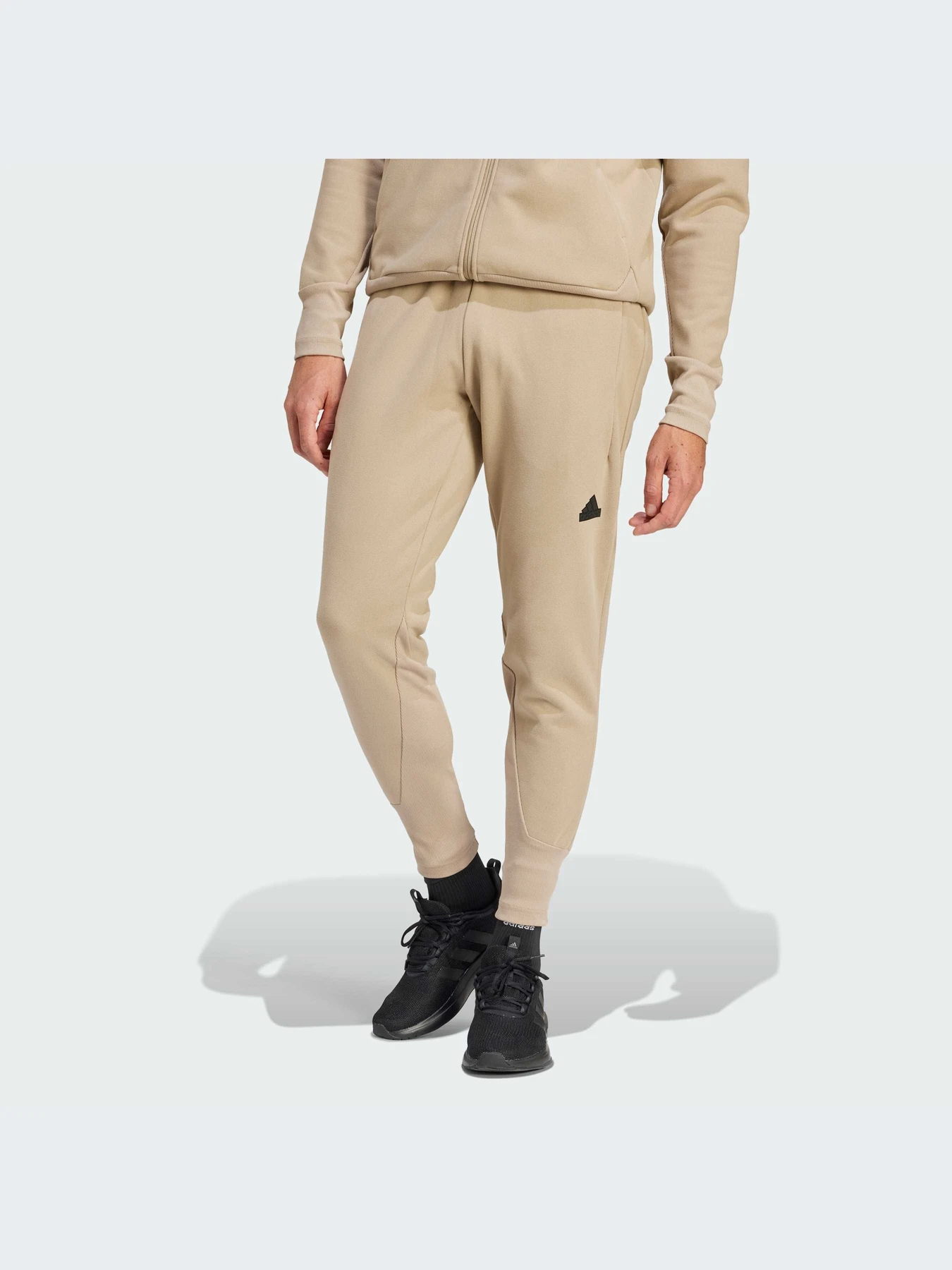 Брюки Adidas ZNE модель IS9281 Брюки Adidas ZNE модель IS9281 Фото