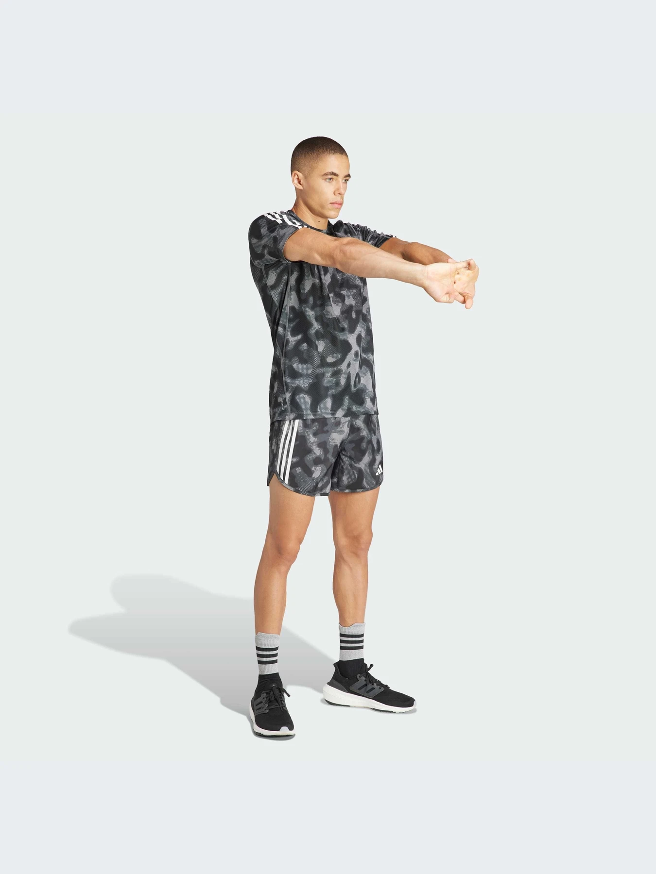 Футболки и поло Adidas 3 Stripes модель IK4979 Футболки и поло Adidas 3 Stripes модель IK4979 Фото