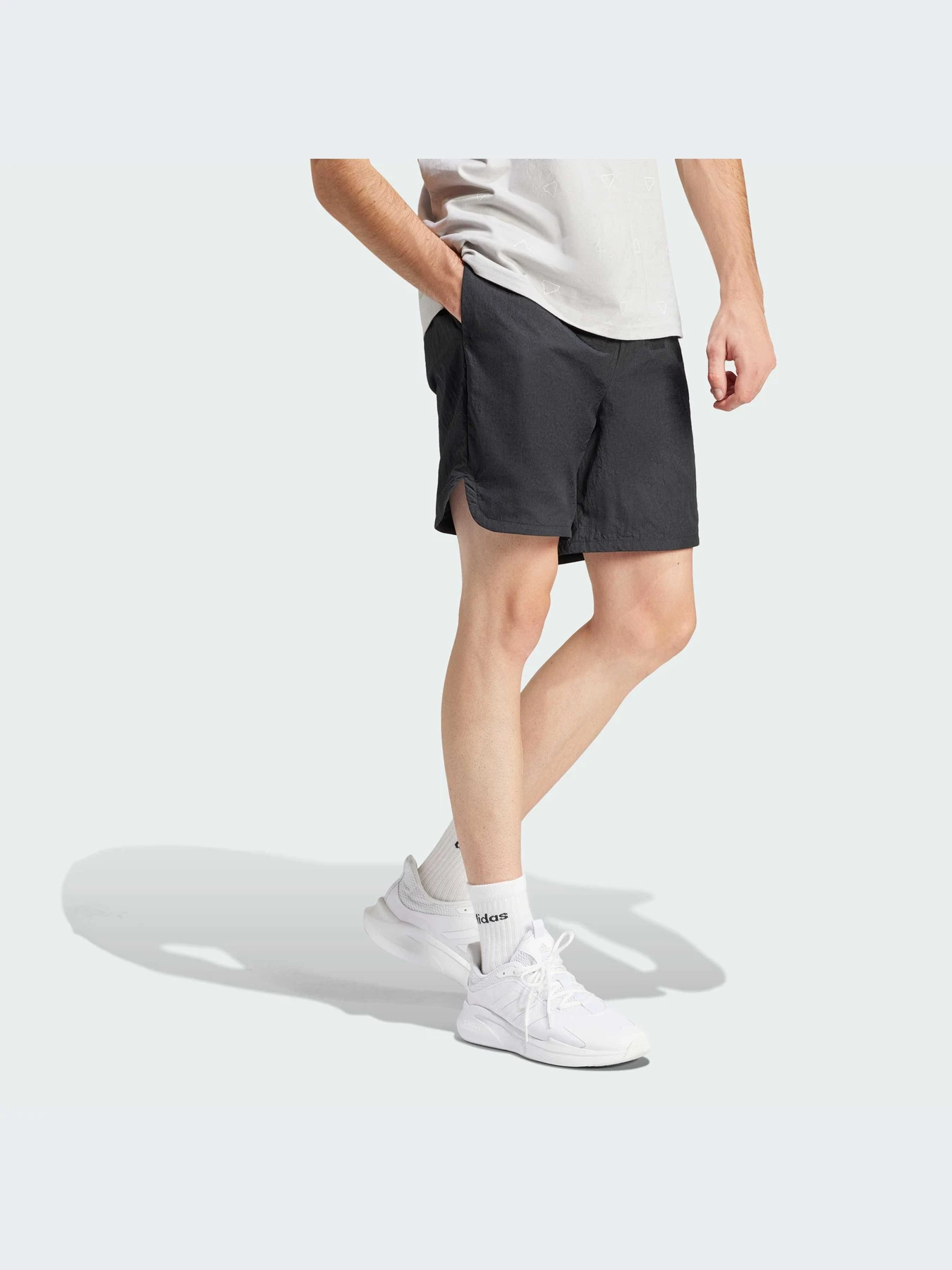 Шорты Adidas модель IN3705 Шорты Adidas модель IN3705 Фото