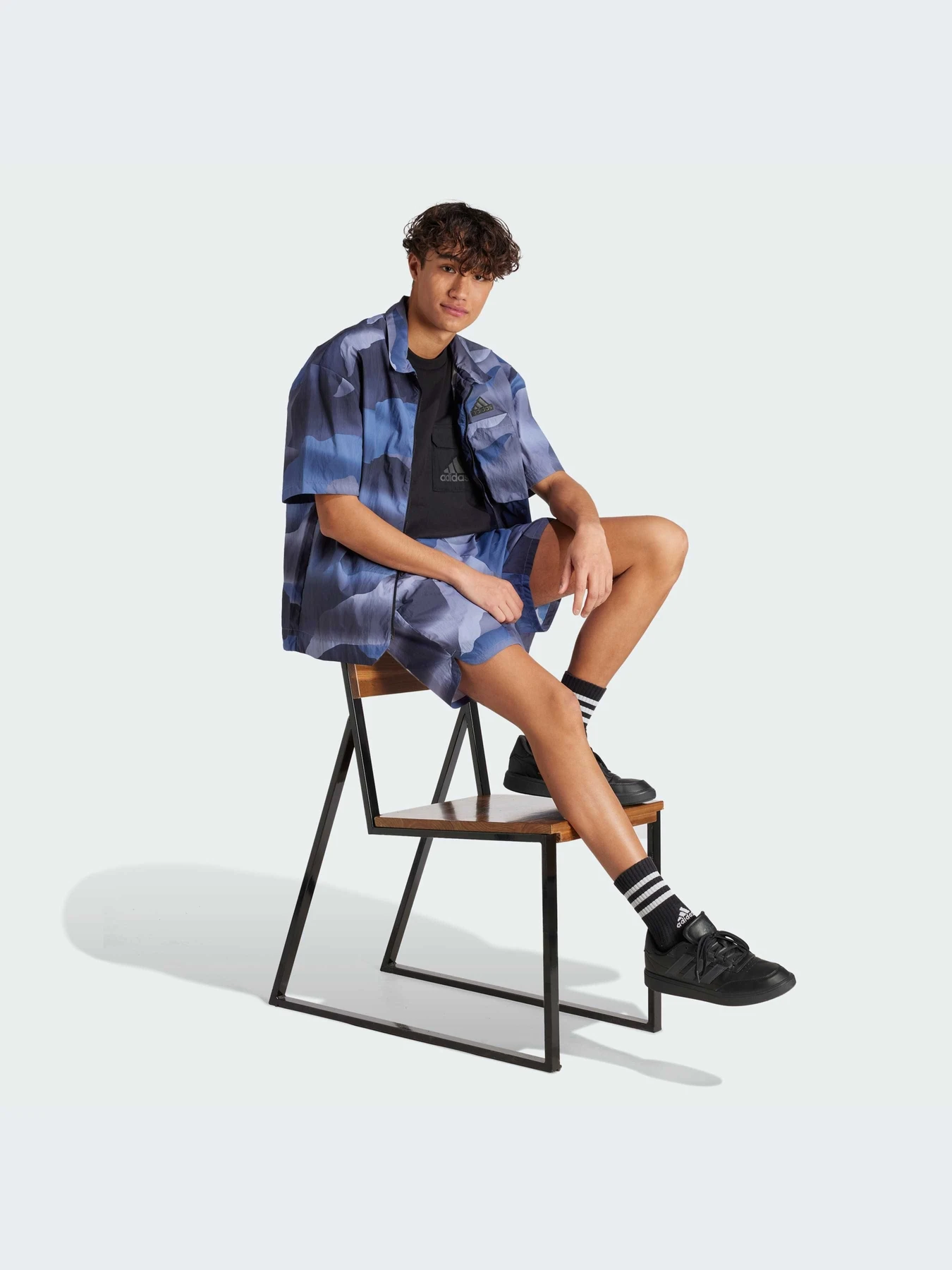 Рубашки Adidas модель IR5184 Рубашки Adidas модель IR5184 Фото