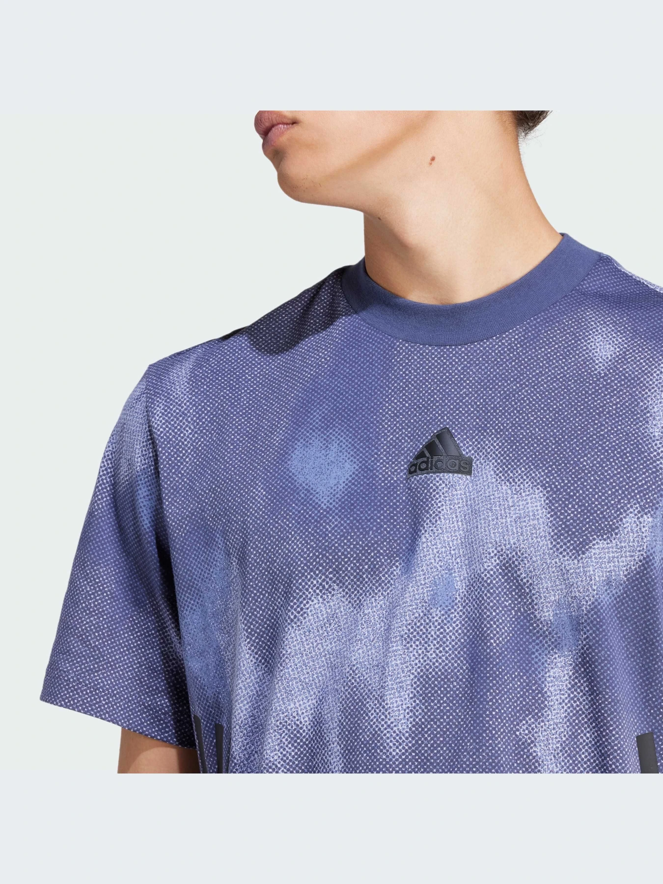 Футболки і поло Adidas 3 Stripes модель IR9195 Футболки і поло Adidas 3 Stripes модель IR9195 Фото