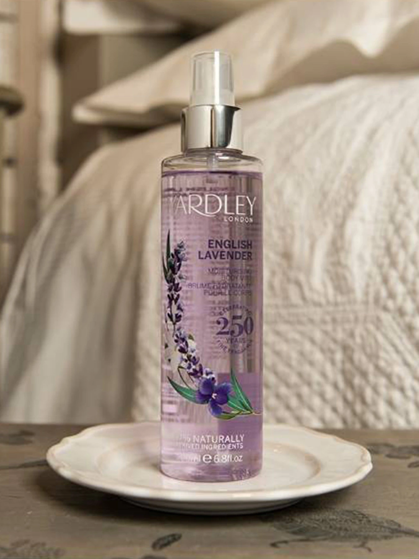 Спрей для тела Yardley London модель 5060322953915 Спрей для тела Yardley London модель 5060322953915 Фото