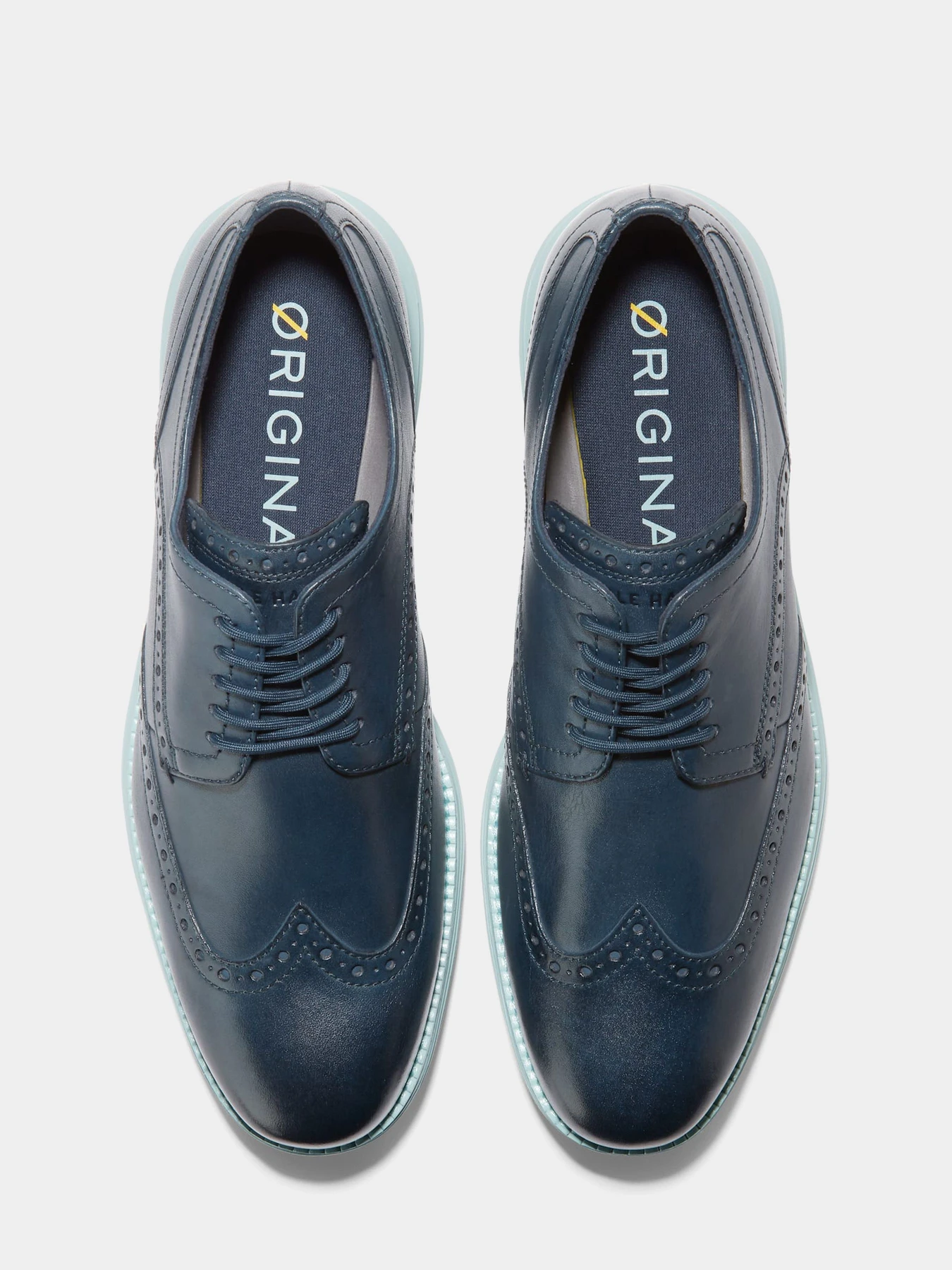 Туфли и лоферы Cole Haan модель C37962 Фото