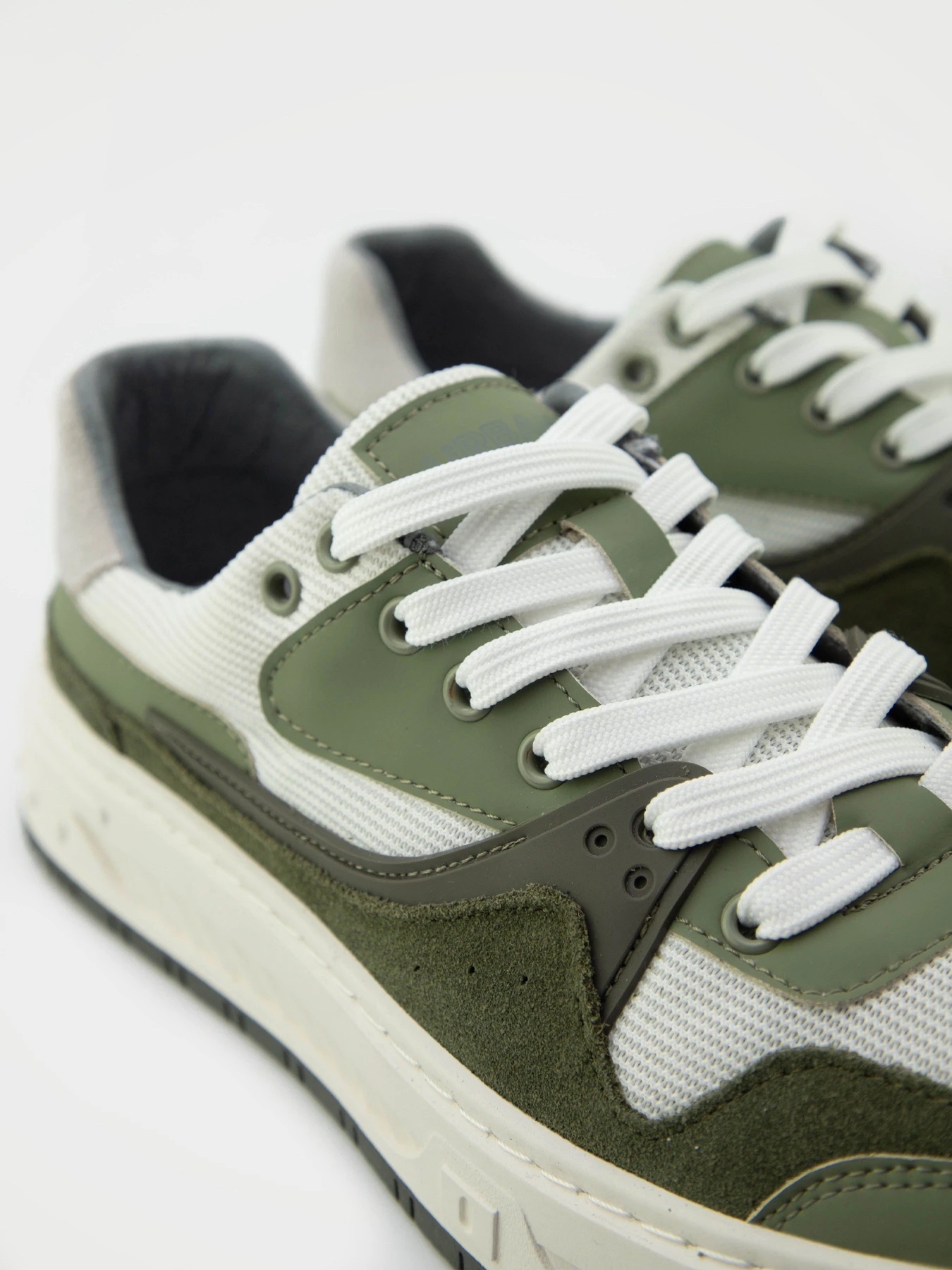 Кеди URBAN TRACE модель UT24-M-1198-2 Фото