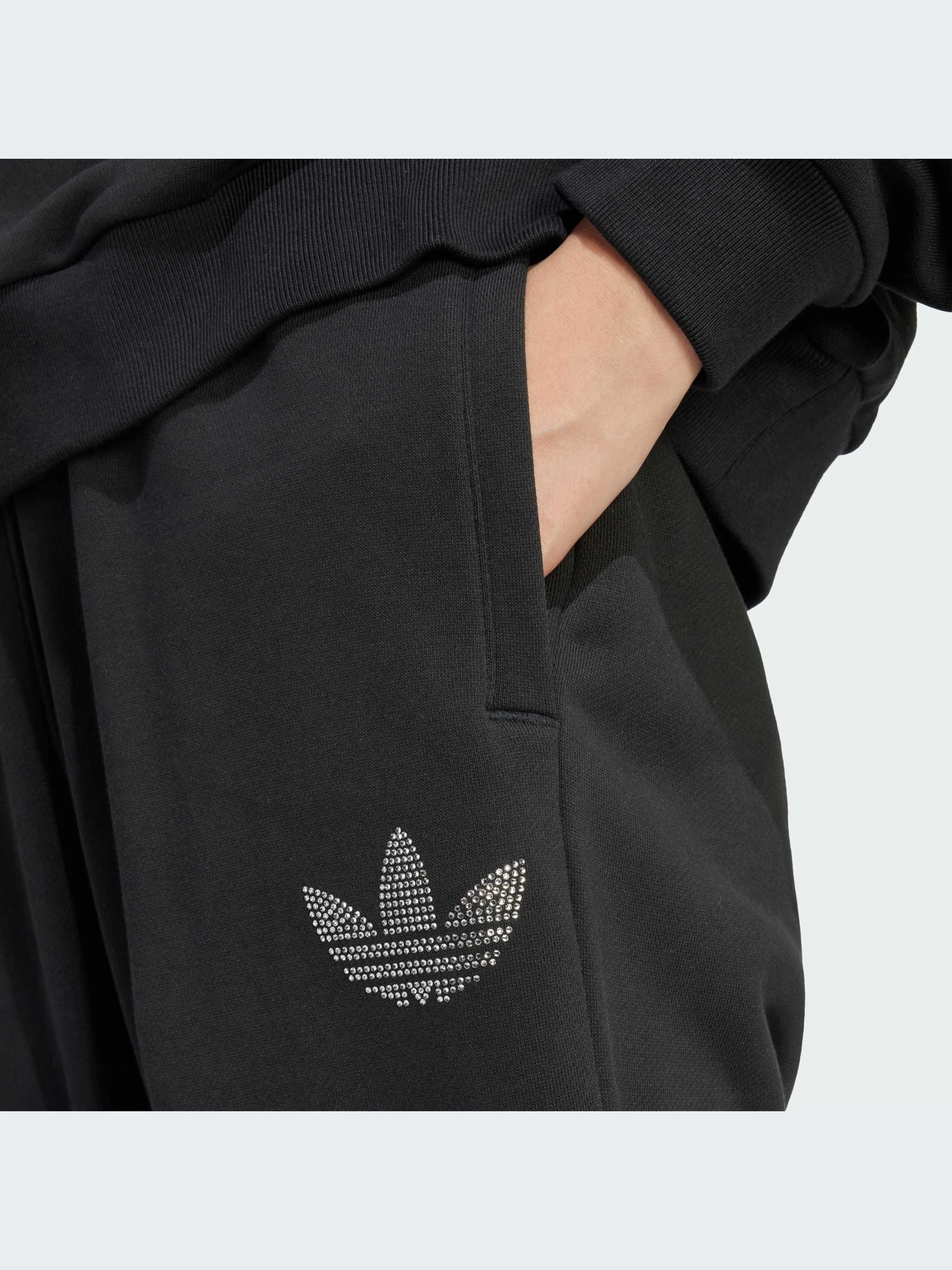 Брюки Adidas модель IT9663 Брюки Adidas модель IT9663 Фото