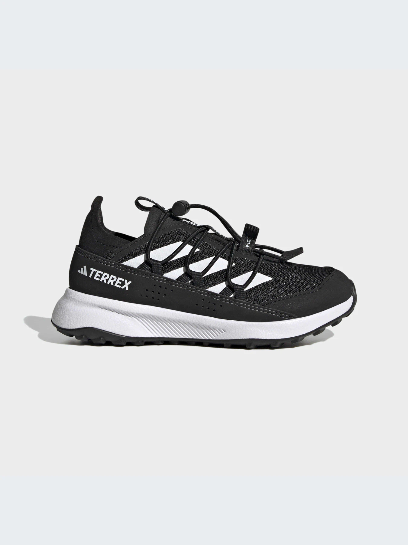 Кроссовки Adidas модель HQ5826 Кроссовки Adidas модель HQ5826 Фото
