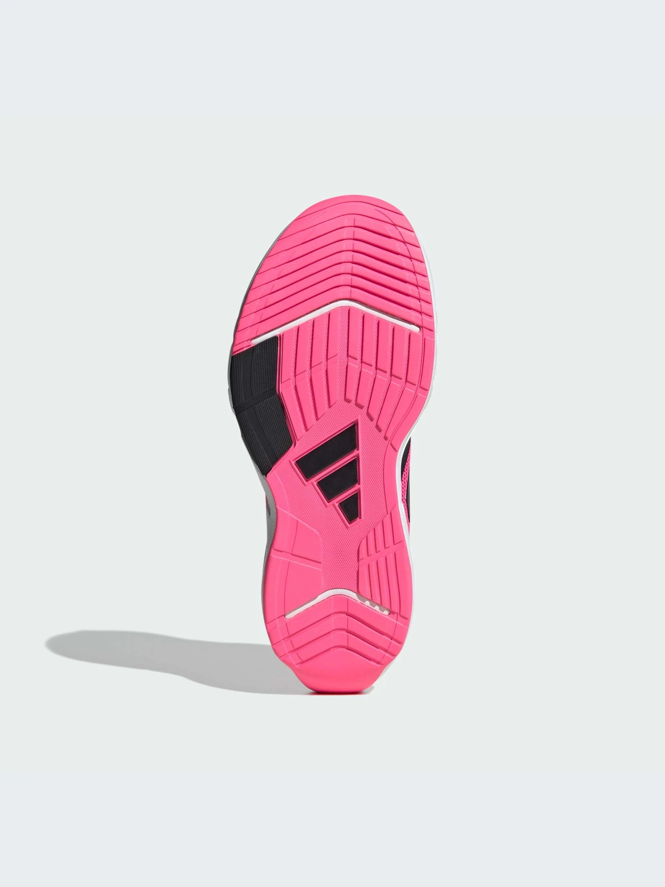 Кроссовки Adidas модель IG0733 Кроссовки Adidas модель IG0733 Фото
