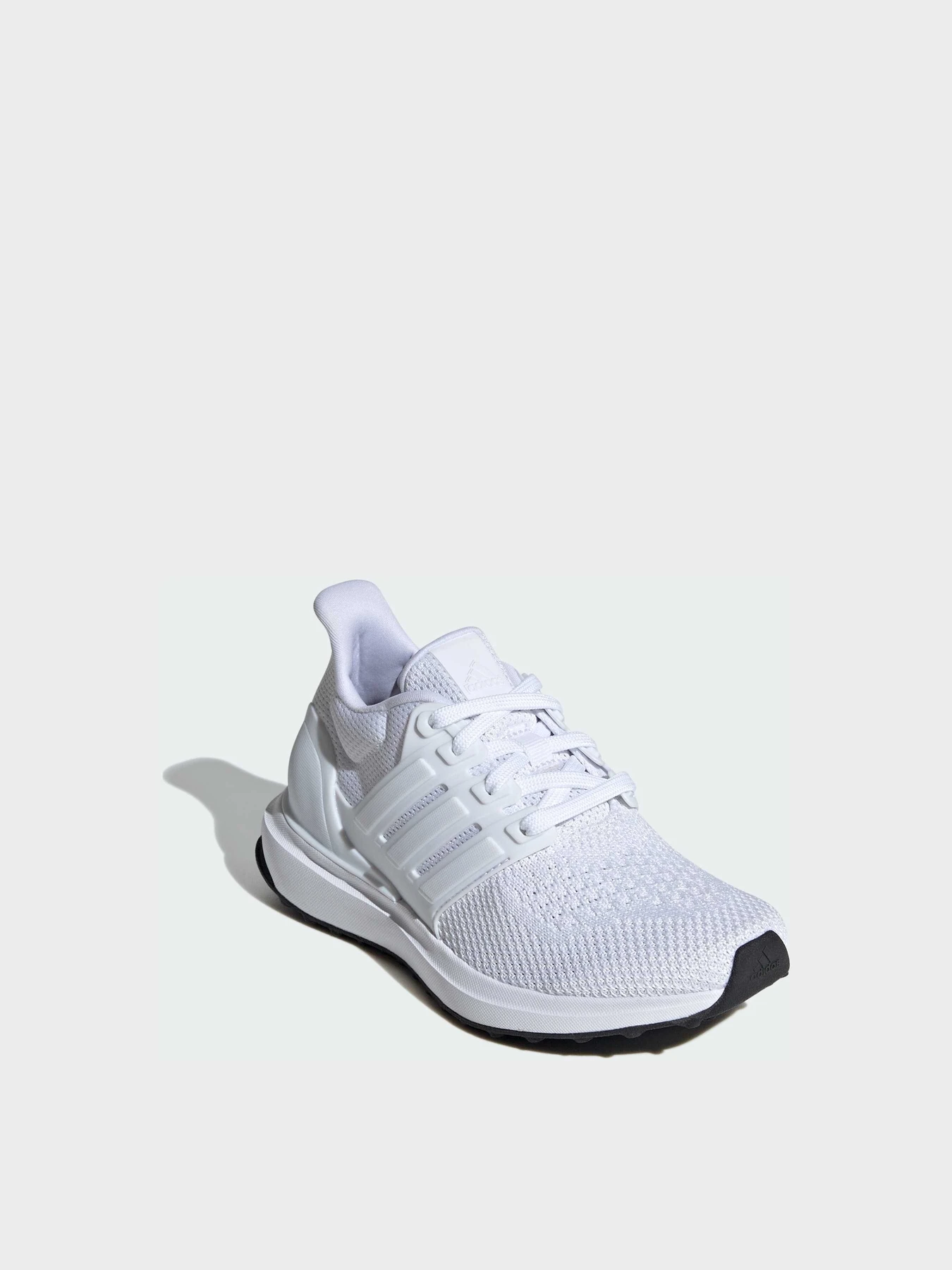 Кроссовки Adidas модель IF6806 Кроссовки Adidas модель IF6806 Фото
