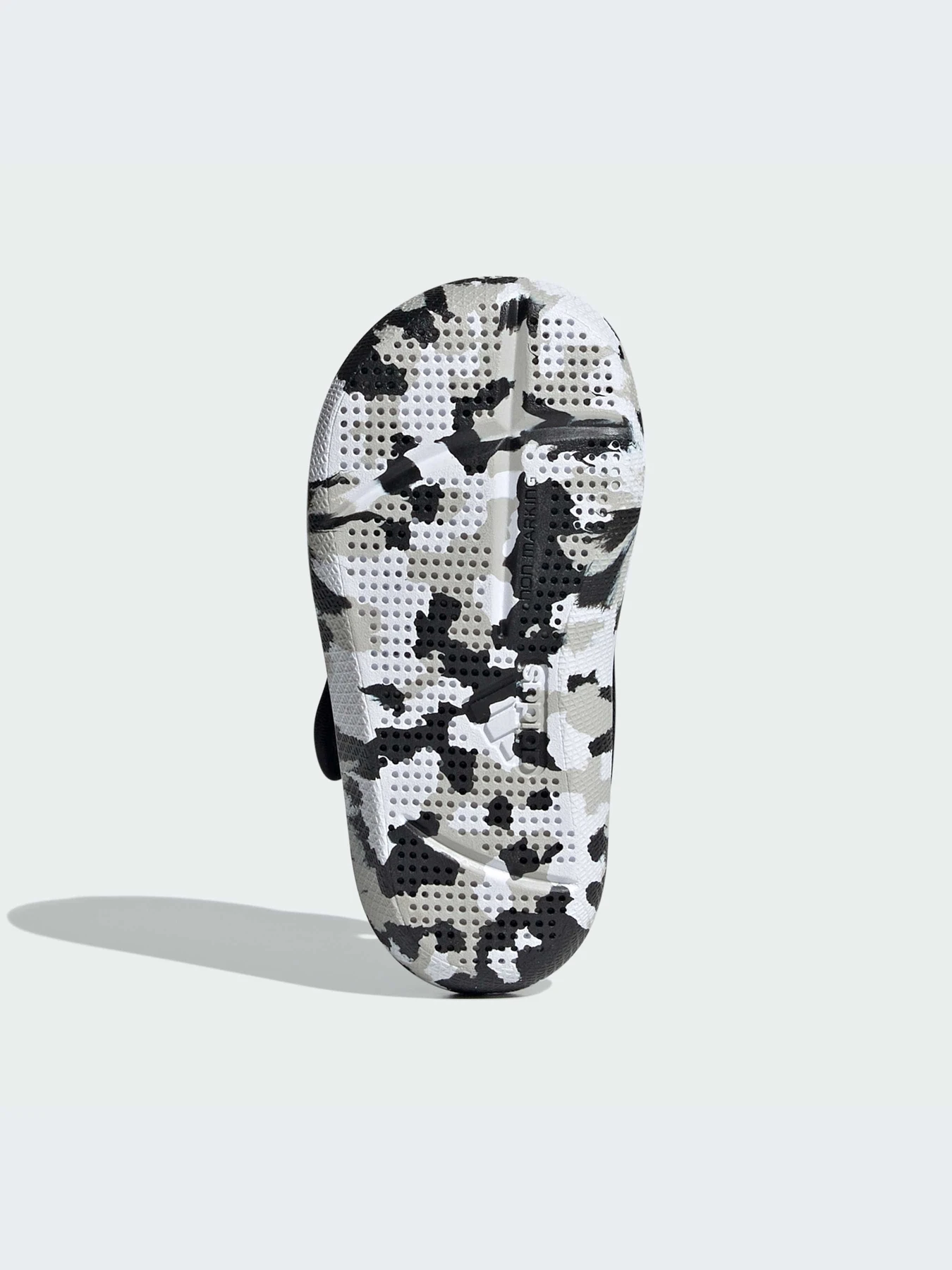 Сандалии Adidas модель ID7858 Фото