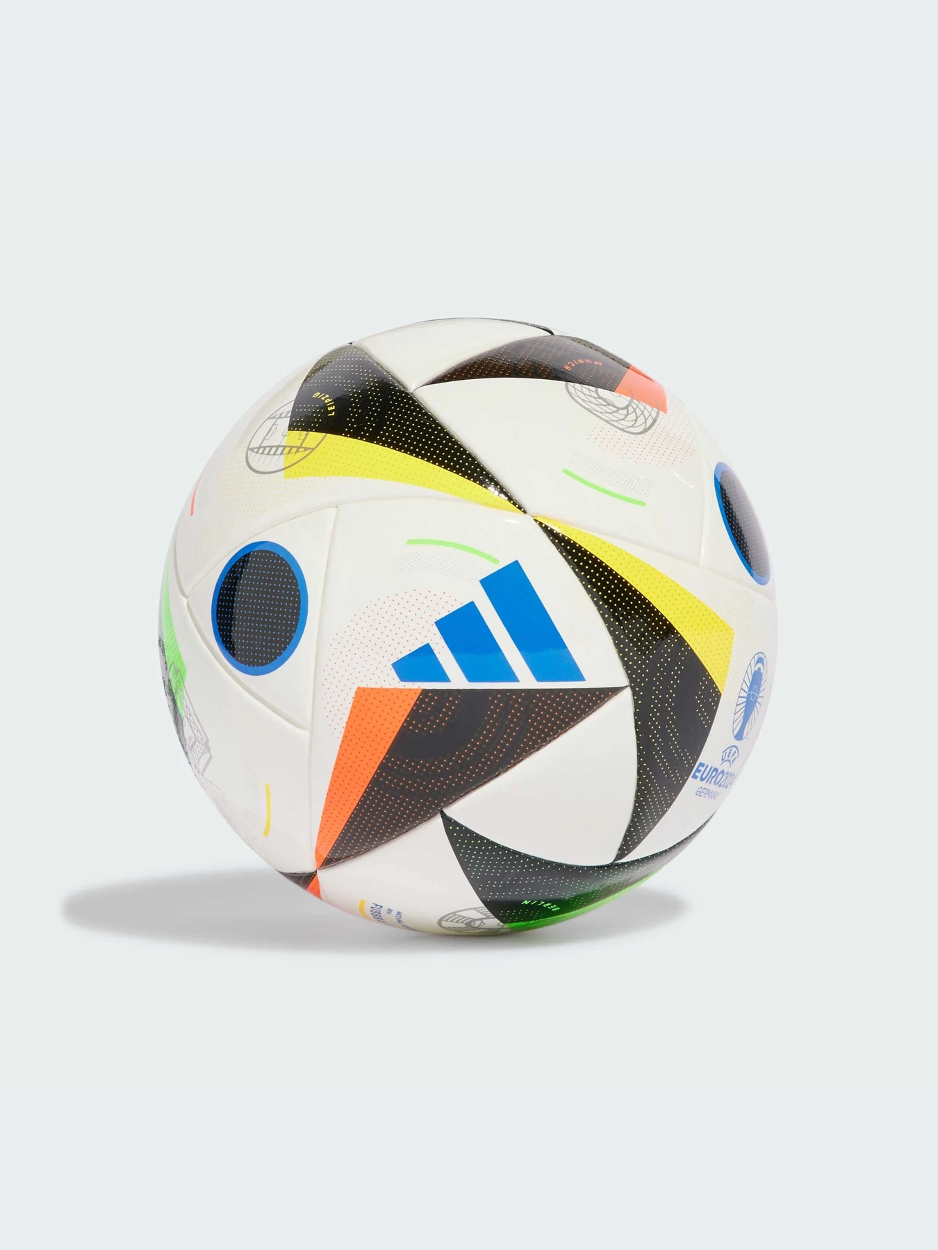 Мячи Adidas модель IN9378 Мячи Adidas модель IN9378 Фото