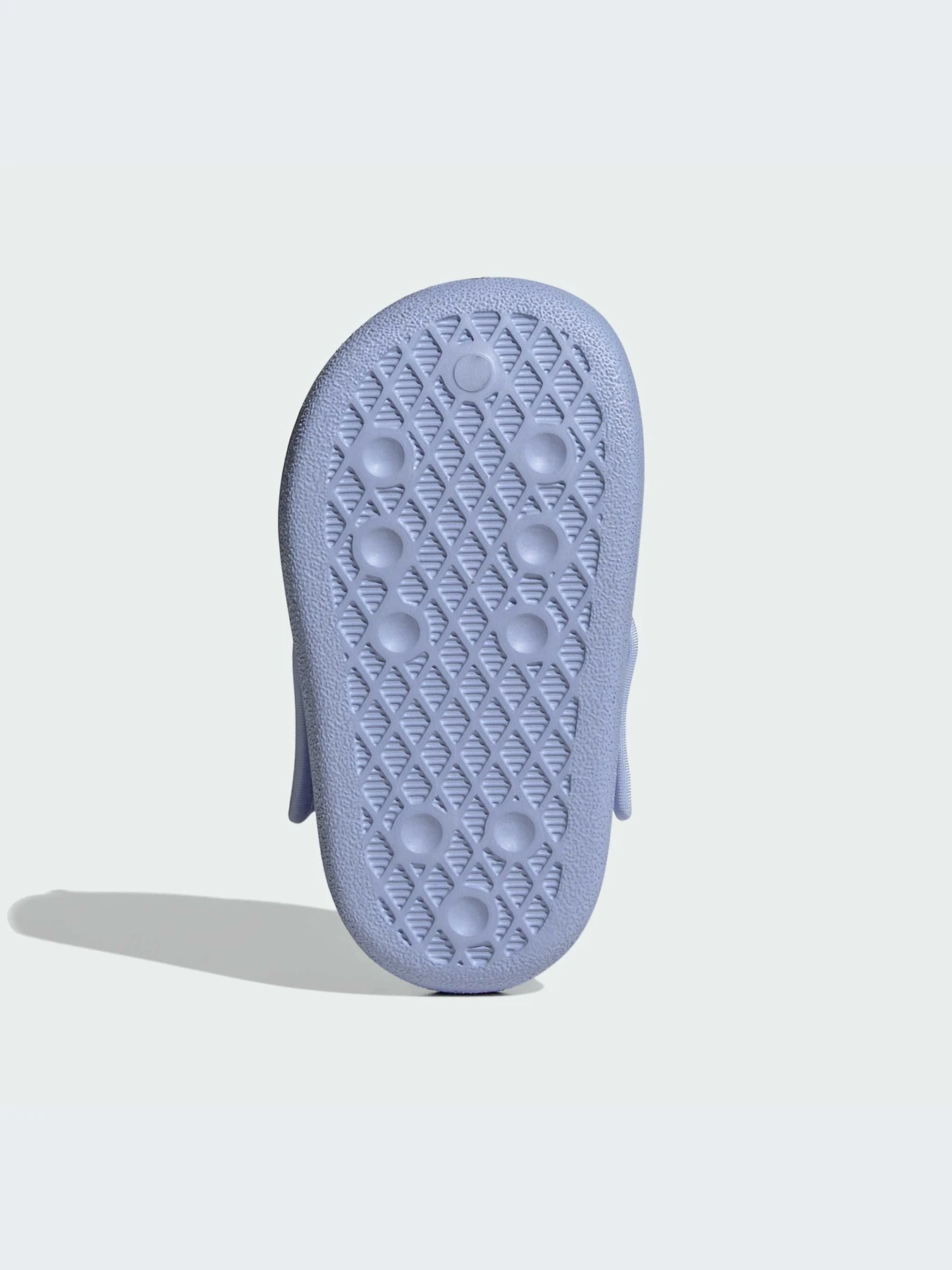Сандалии Adidas Adilette модель IG8437 Сандалии Adidas Adilette модель IG8437 Фото