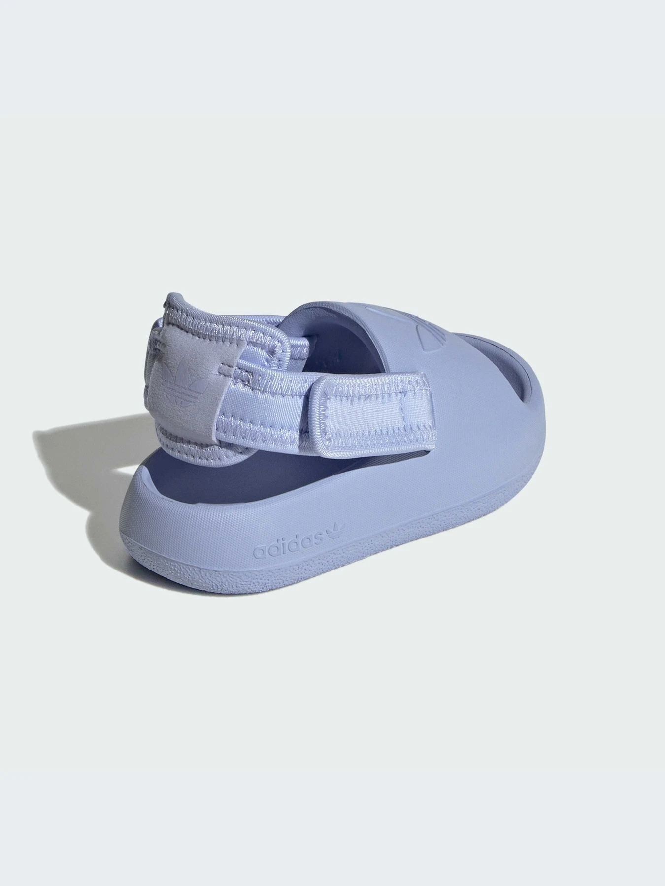 Сандалии Adidas Adilette модель IG8437 Сандалии Adidas Adilette модель IG8437 Фото