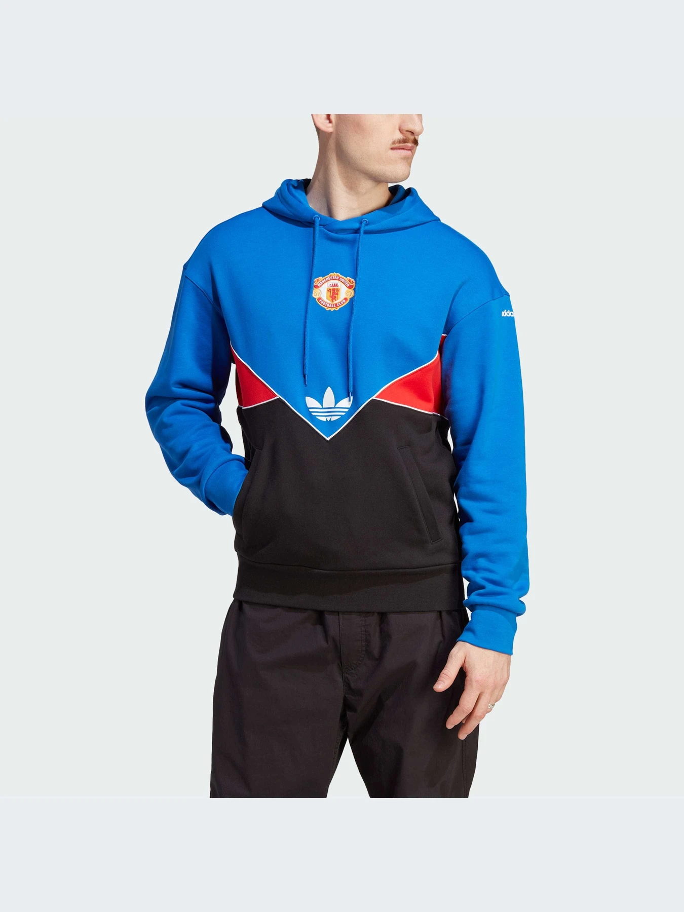 Худи и свитшоты Adidas модель IP5545 Худи и свитшоты Adidas модель IP5545 Фото