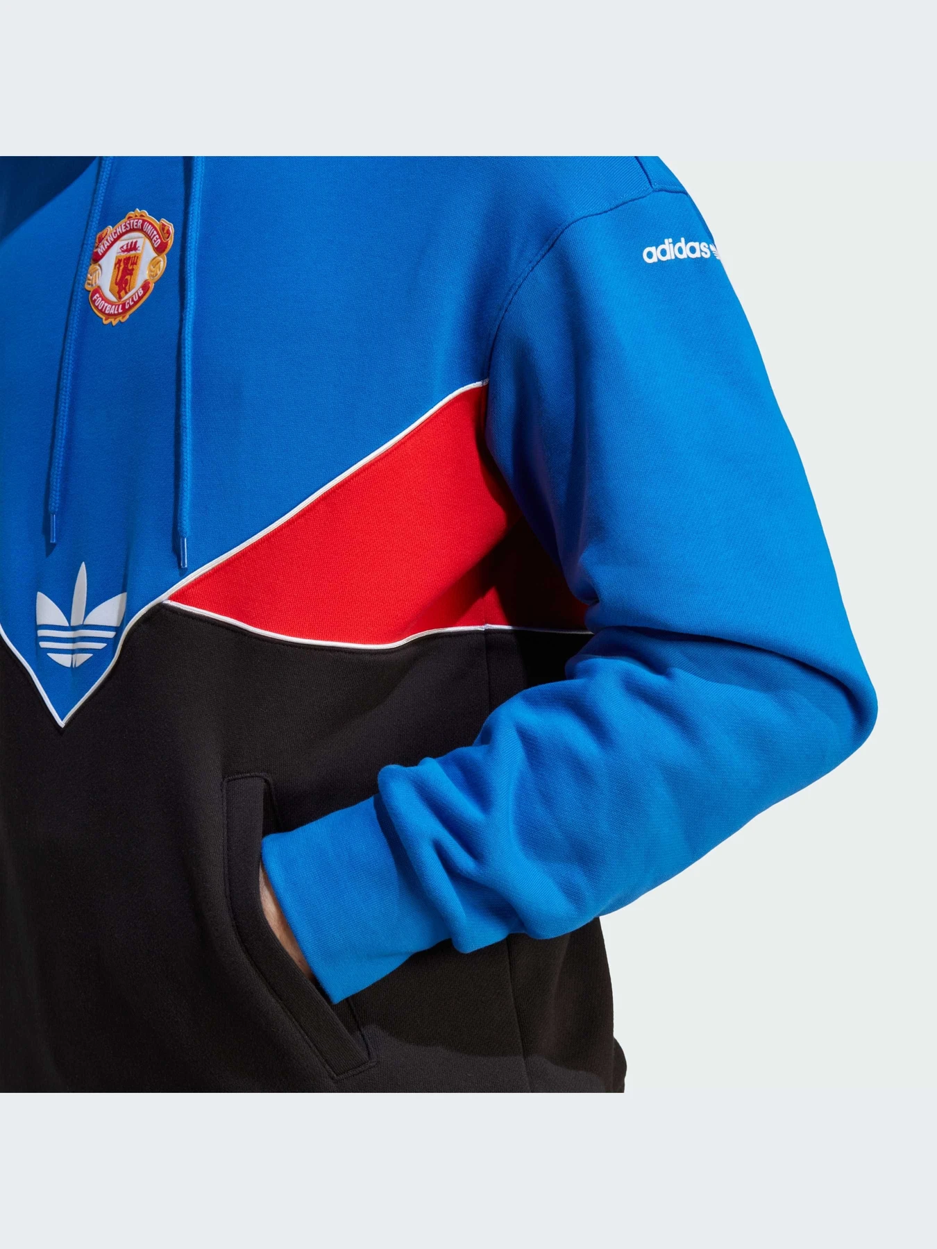 Худи и свитшоты Adidas модель IP5545 Худи и свитшоты Adidas модель IP5545 Фото