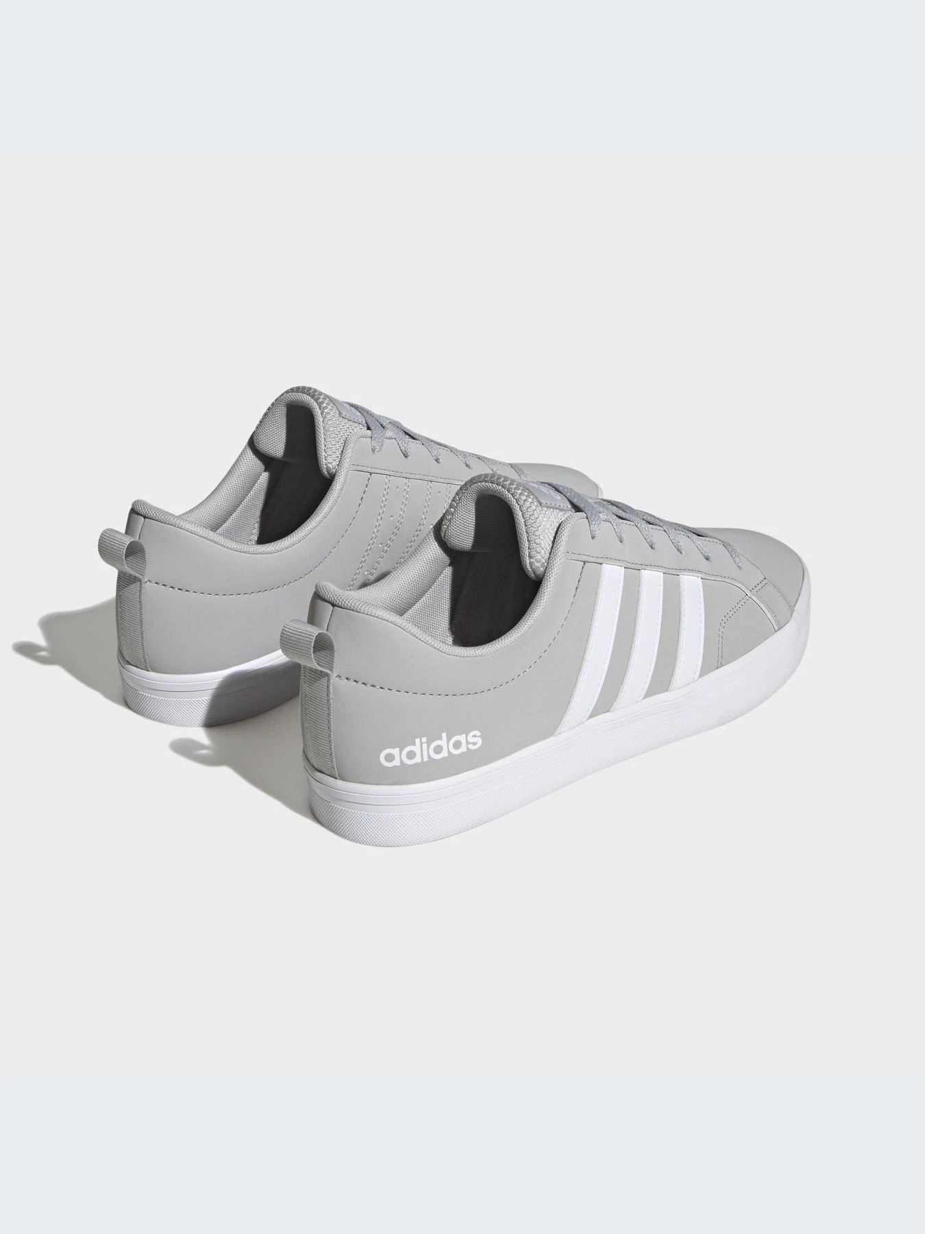 Кеди Adidas модель HP6006 Кеди Adidas модель HP6006 Фото