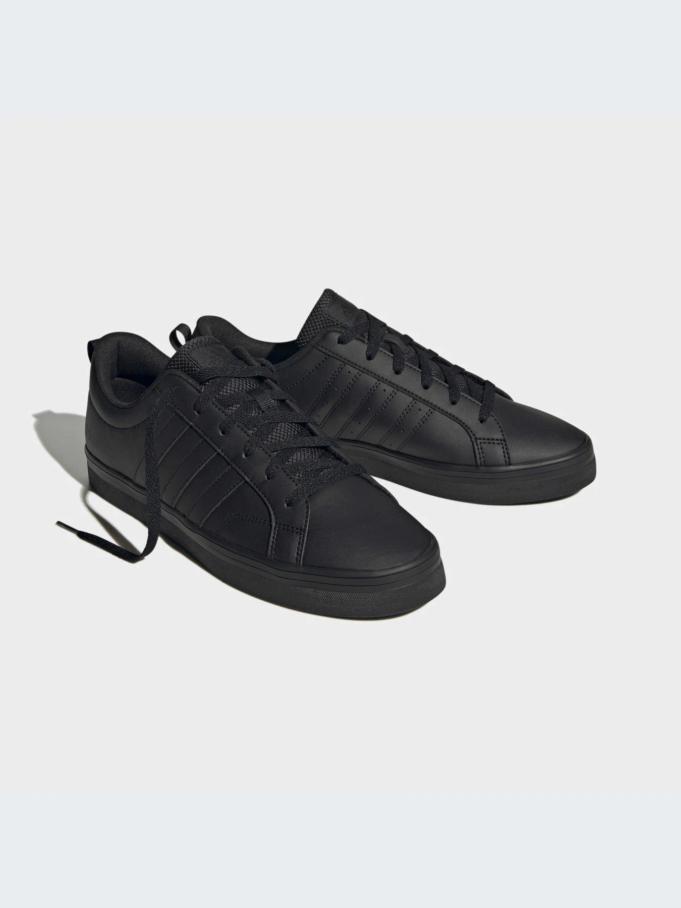 Кеды Adidas модель HP6008 Кеды Adidas модель HP6008 Фото