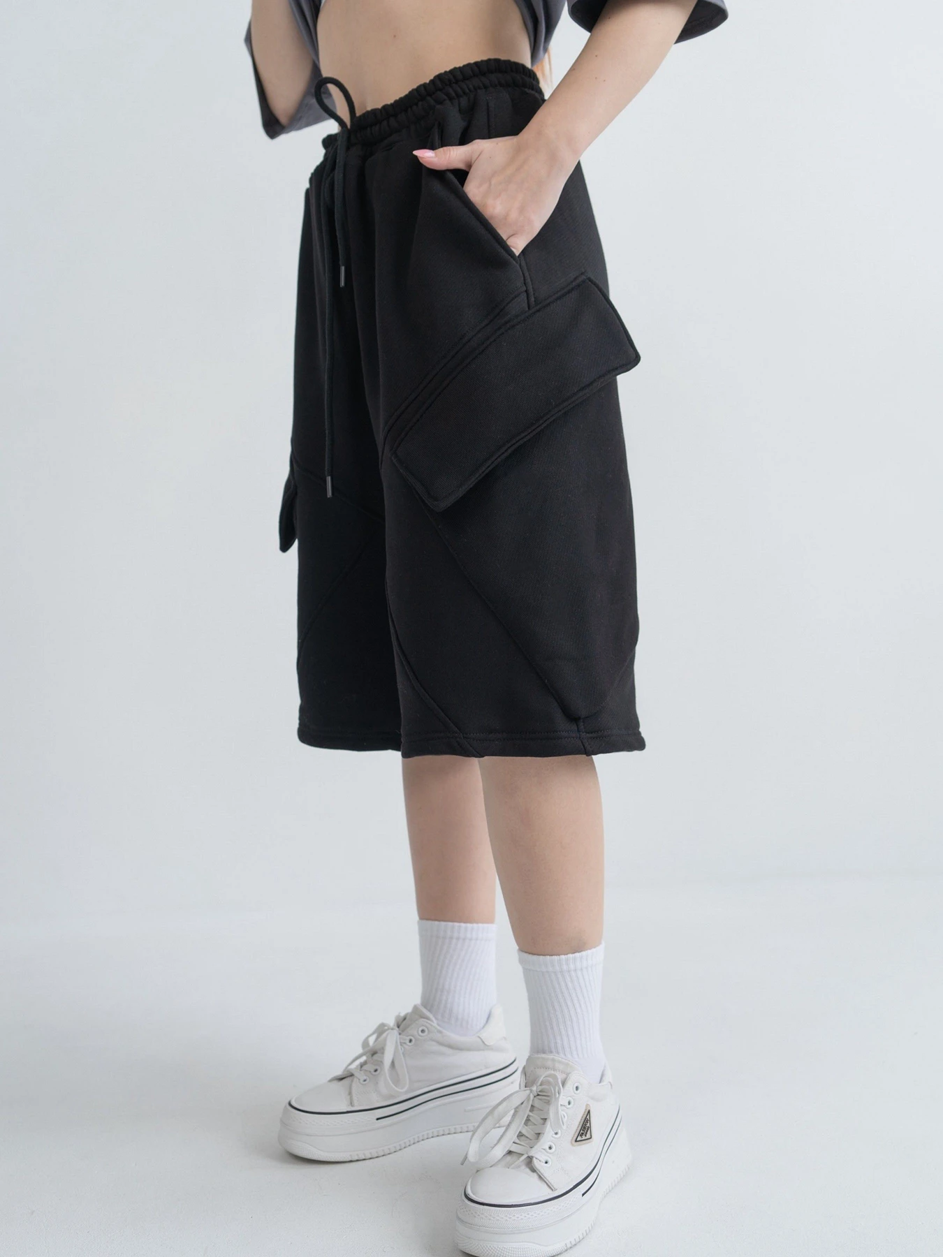 Шорты IJ модель shorts-petlya-black Фото