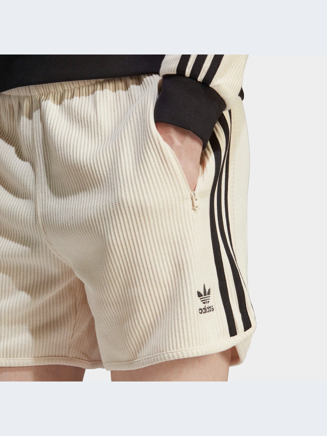 Шорти Adidas модель HA9310 Фото