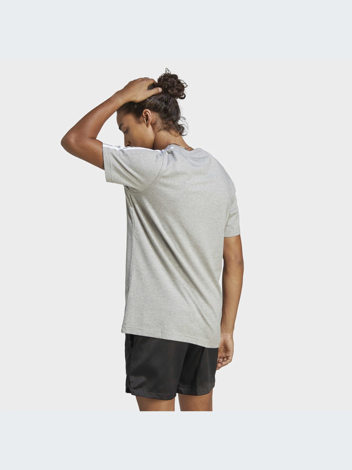 Футболки і поло Adidas модель IC9337 Футболки і поло Adidas модель IC9337 Фото