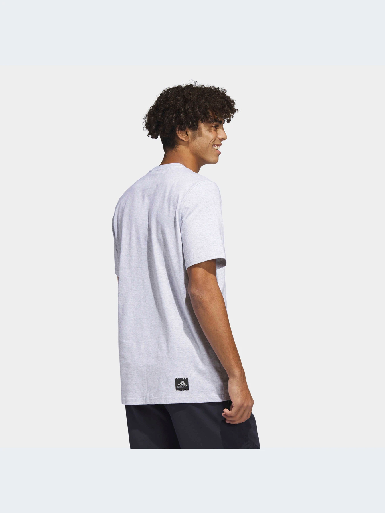 Футболки і поло Adidas модель HT0994 Футболки і поло Adidas модель HT0994 Фото