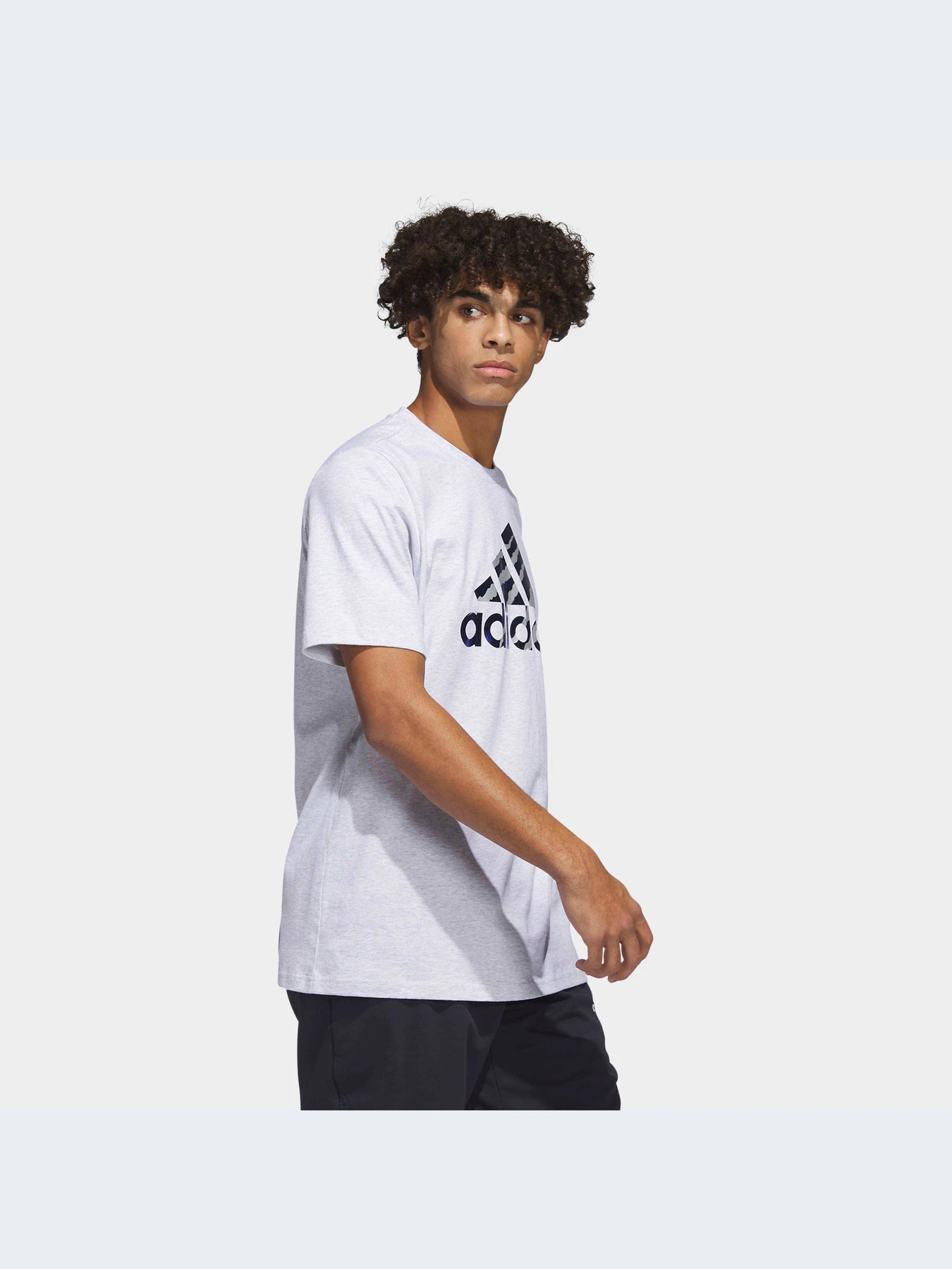 Футболки і поло Adidas модель HT0994 Футболки і поло Adidas модель HT0994 Фото