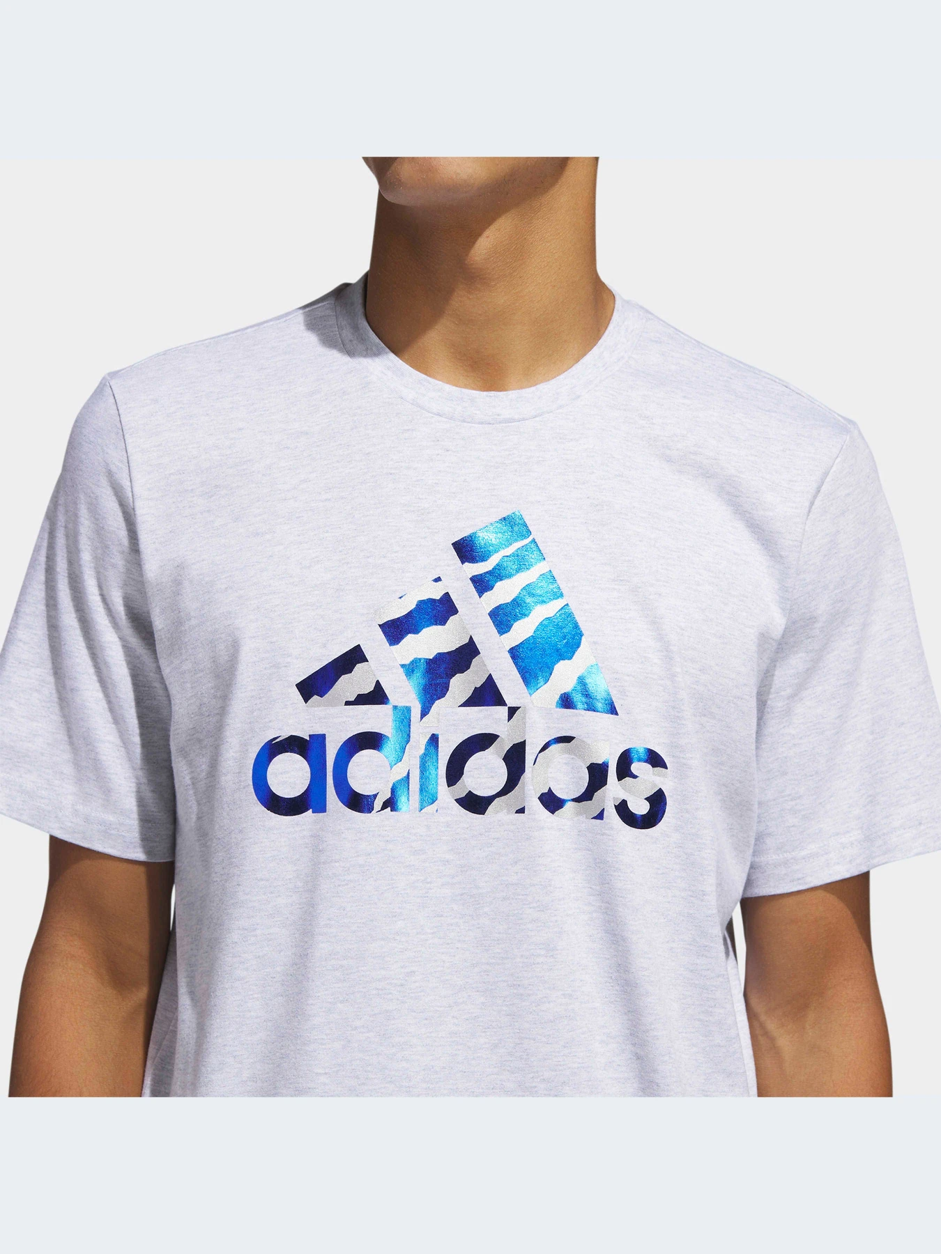 Футболки і поло Adidas модель HT0994 Футболки і поло Adidas модель HT0994 Фото