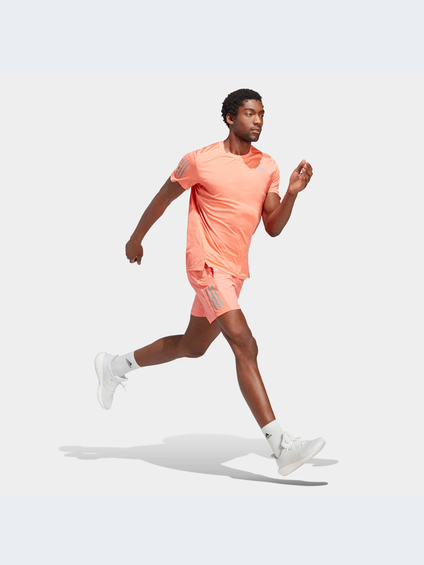 Футболки и поло Adidas модель IC7628 Футболки и поло Adidas модель IC7628 Фото