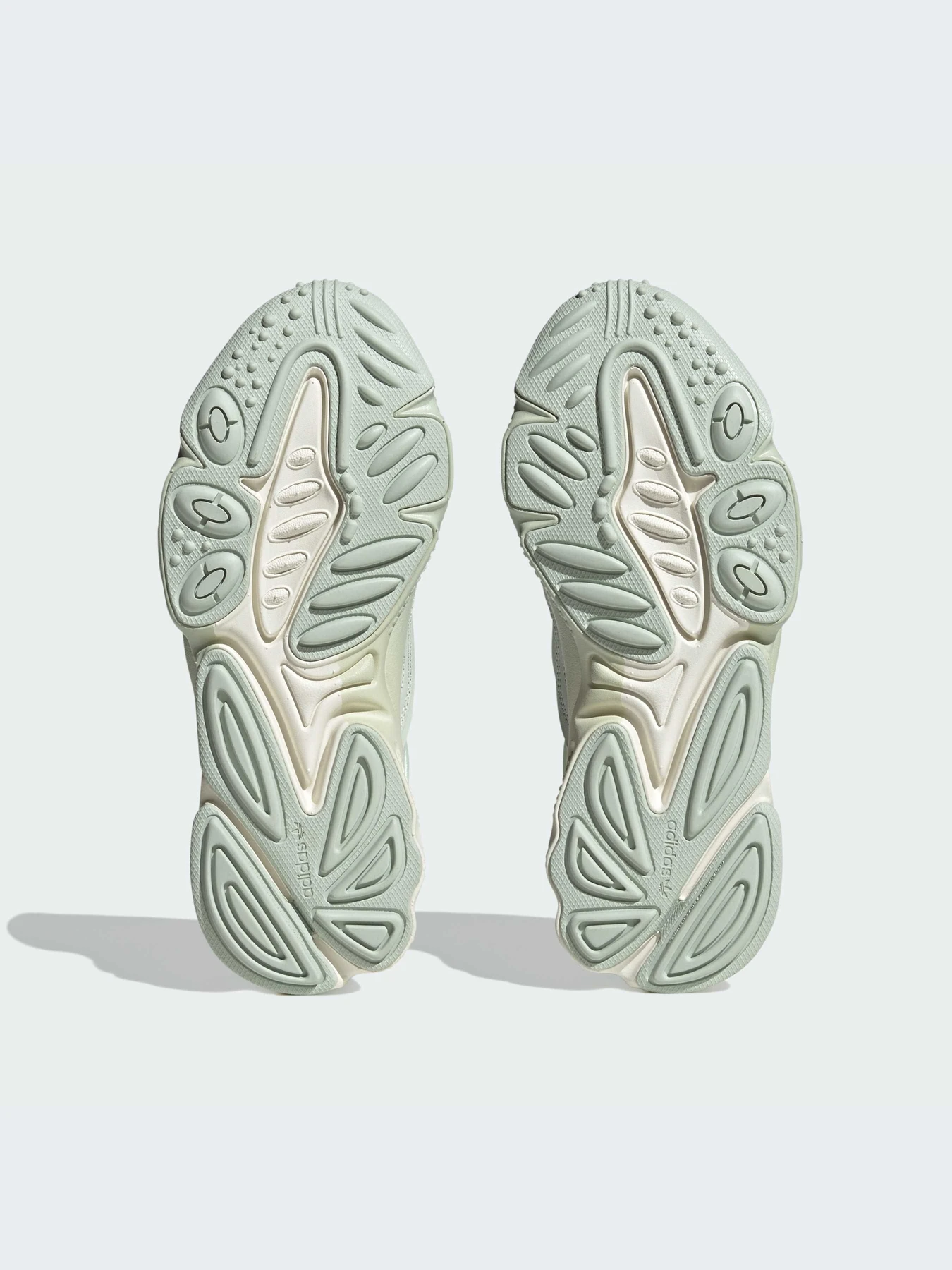 Кроссовки Adidas Ozweego модель IG5934 Фото