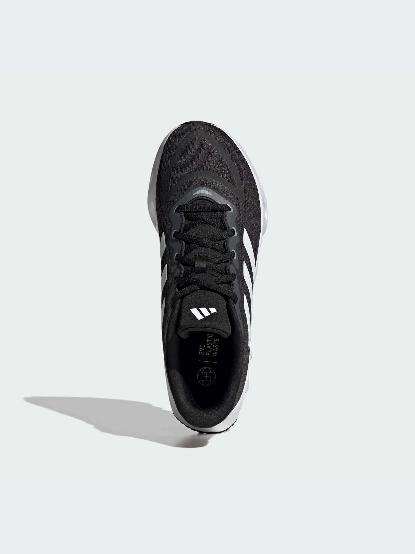 Кроссовки Adidas модель IF5720 Кроссовки Adidas модель IF5720 Фото