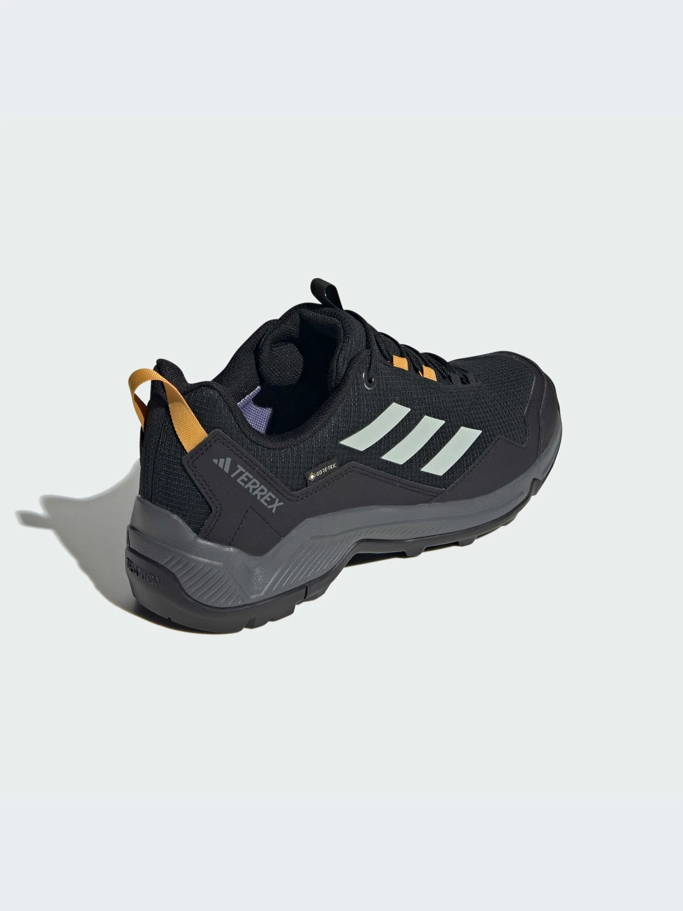 Кросівки Adidas модель ID7847 Кросівки Adidas модель ID7847 Фото