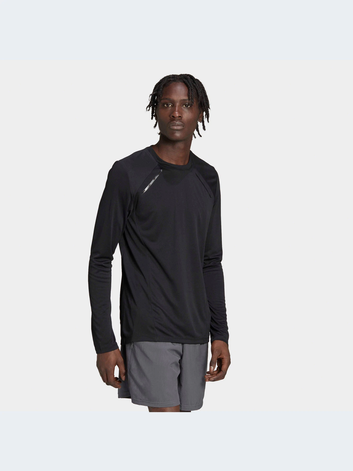 Худи и свитшоты Adidas Clima модель HY8446 Худи и свитшоты Adidas Clima модель HY8446 Фото