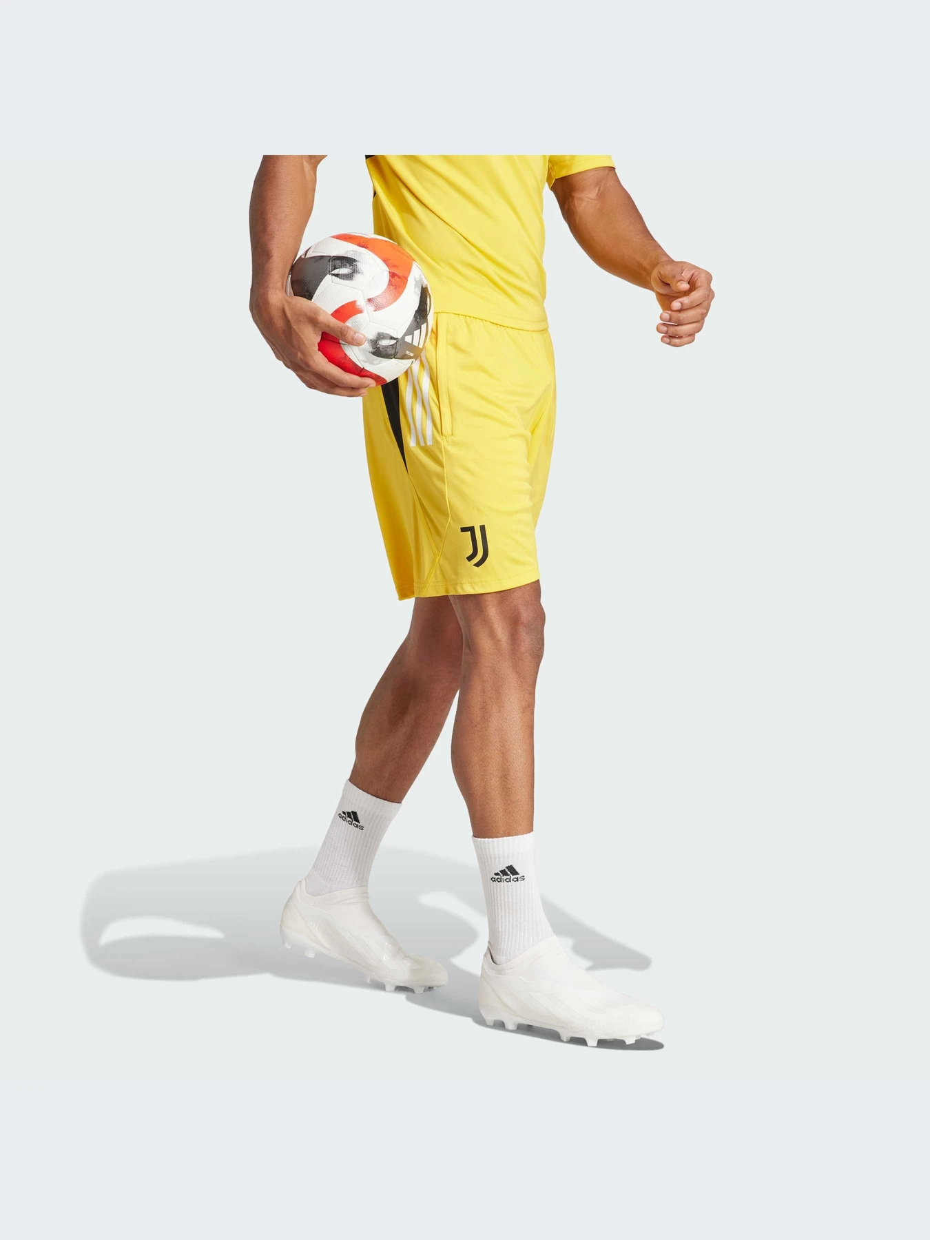 Шорты Adidas модель IQ0870 Шорты Adidas модель IQ0870 Фото