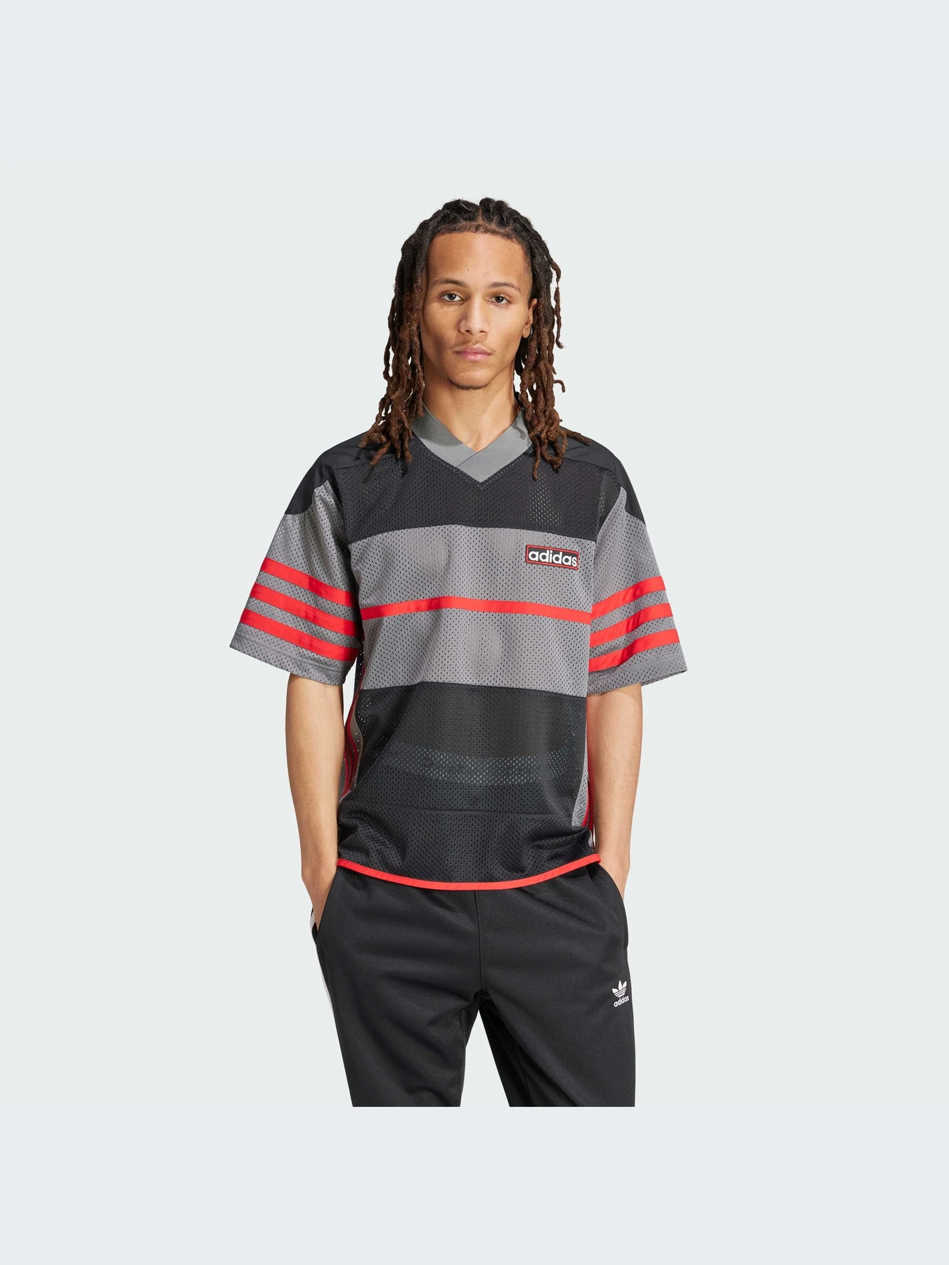 Футболки и поло Adidas Adicolor модель IR7994 Футболки и поло Adidas Adicolor модель IR7994 Фото