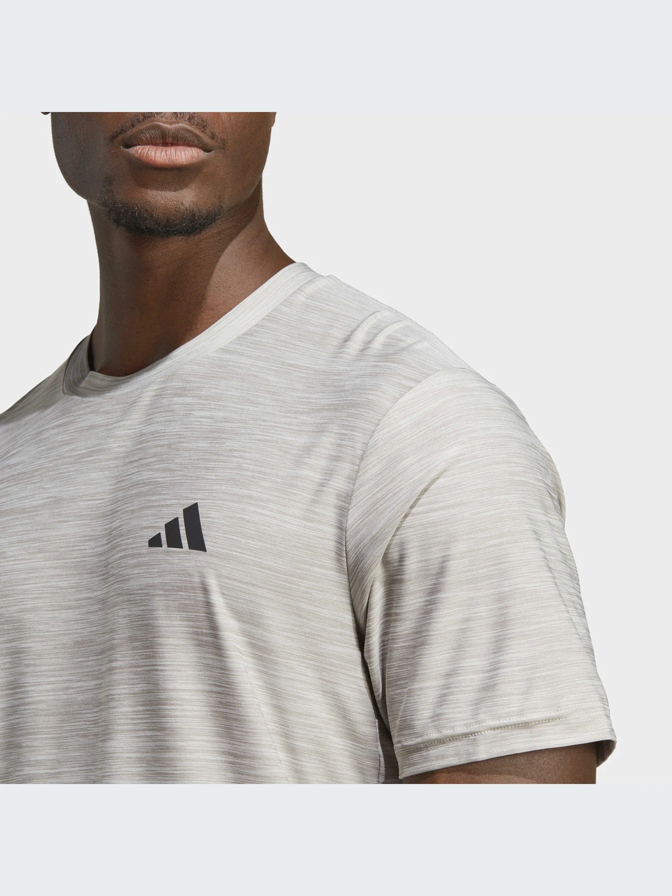 Футболки и поло Adidas модель IC7416 Футболки и поло Adidas модель IC7416 Фото