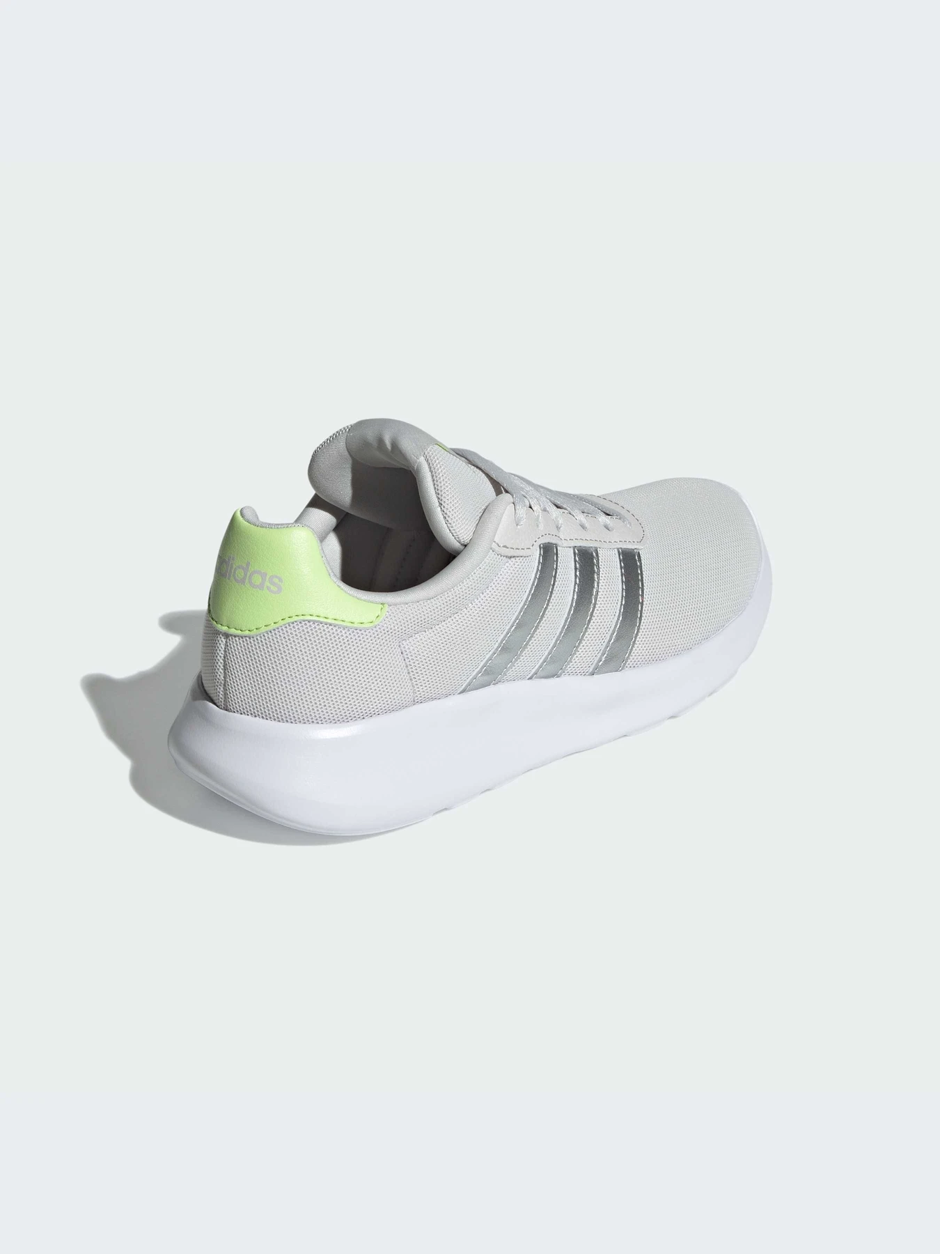Кросівки Adidas модель IG3612 Кросівки Adidas модель IG3612 Фото