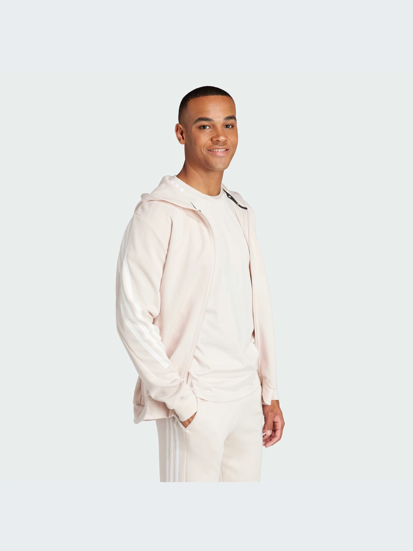 Худі та світшоти Adidas 3 Stripes модель IR9207 Худі та світшоти Adidas 3 Stripes модель IR9207 Фото