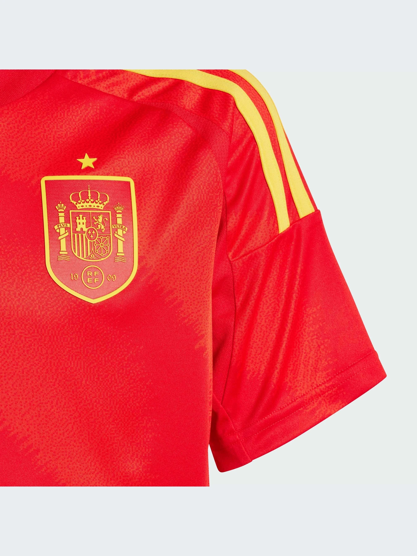 Футболки и поло Adidas модель IP9351 Футболки и поло Adidas модель IP9351 Фото