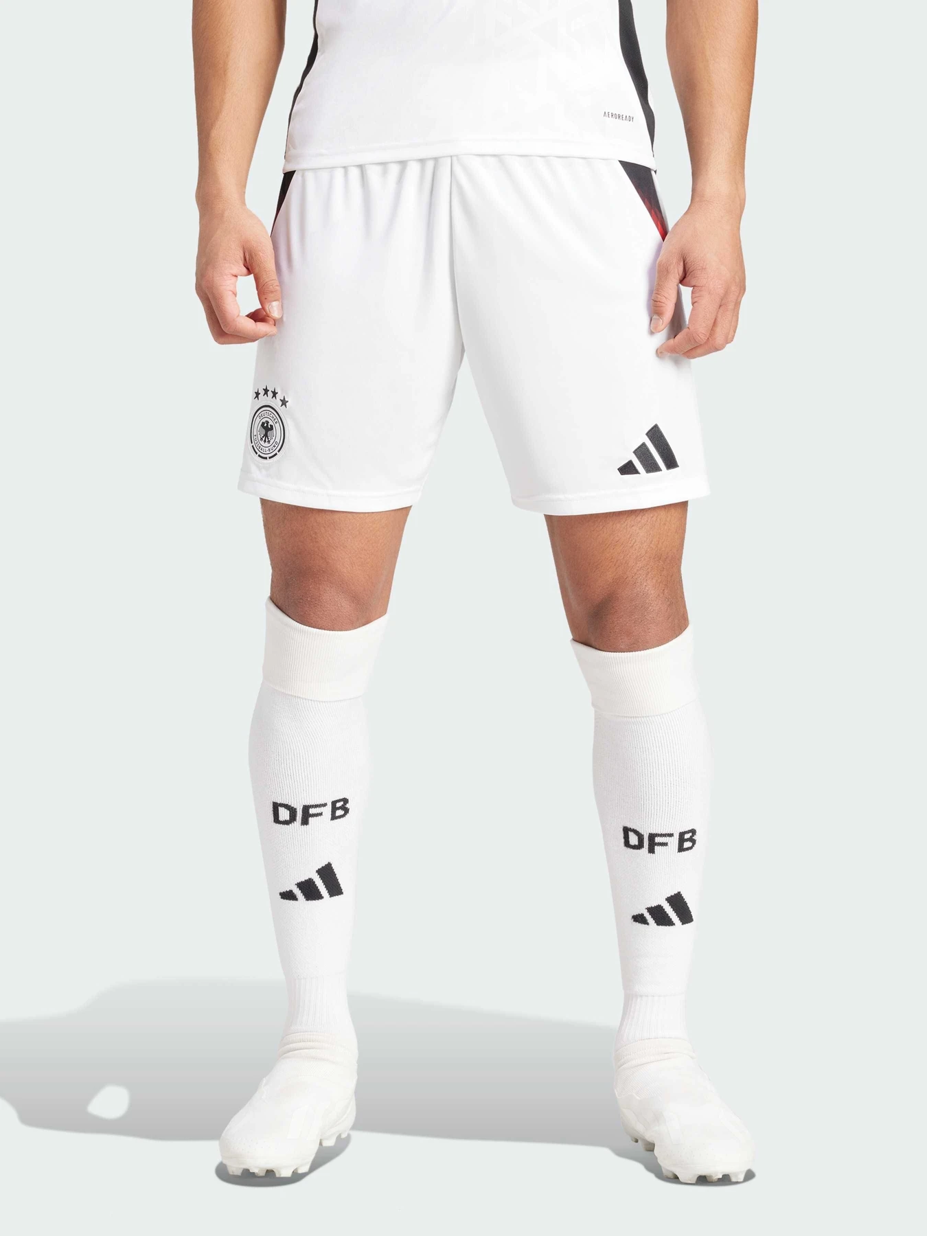 Шорты Adidas модель IP8151 Шорты Adidas модель IP8151 Фото