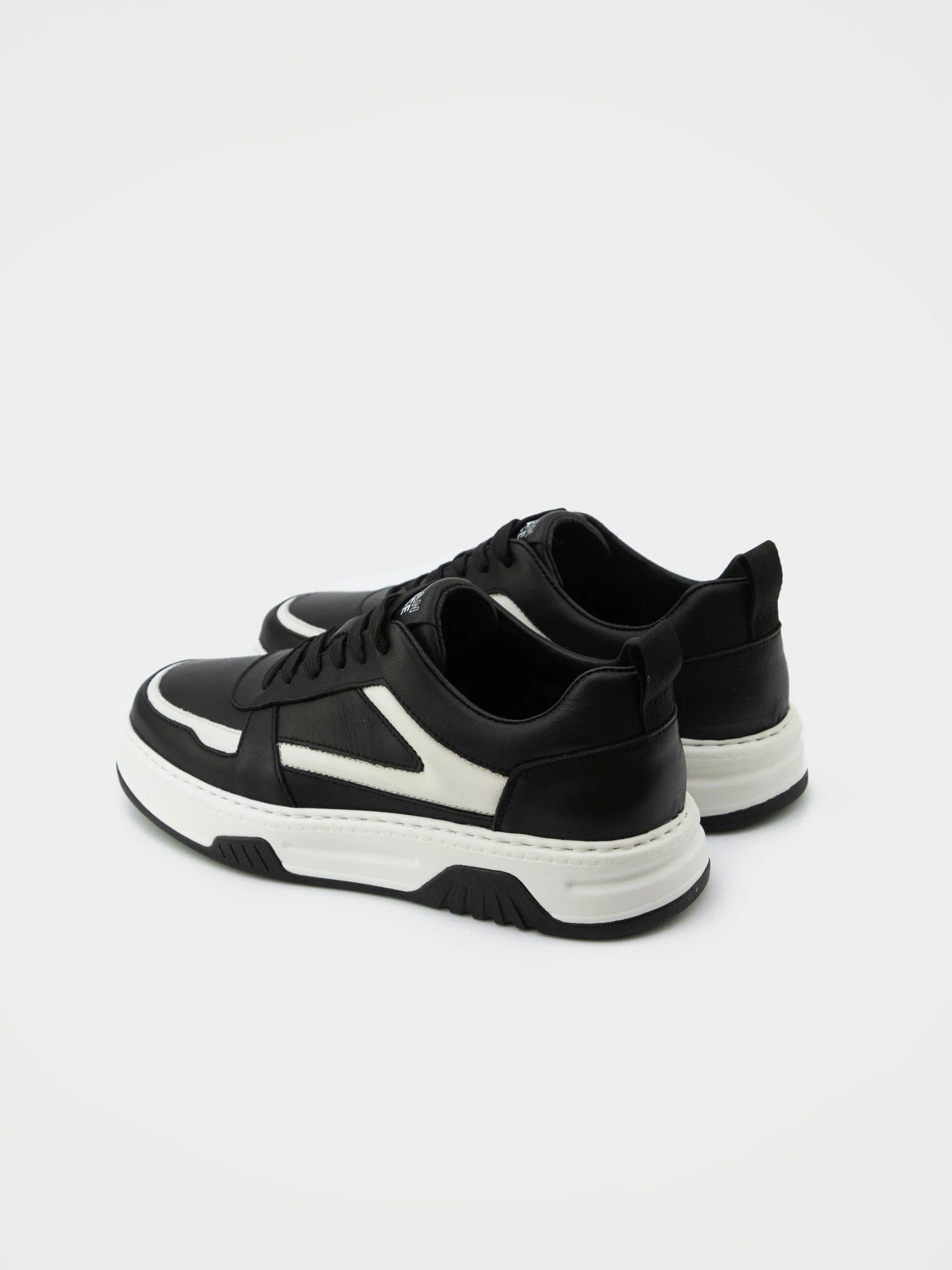 Кроссовки URBAN TRACE модель UT24-M-1149-1 Кроссовки URBAN TRACE модель UT24-M-1149-1 Фото