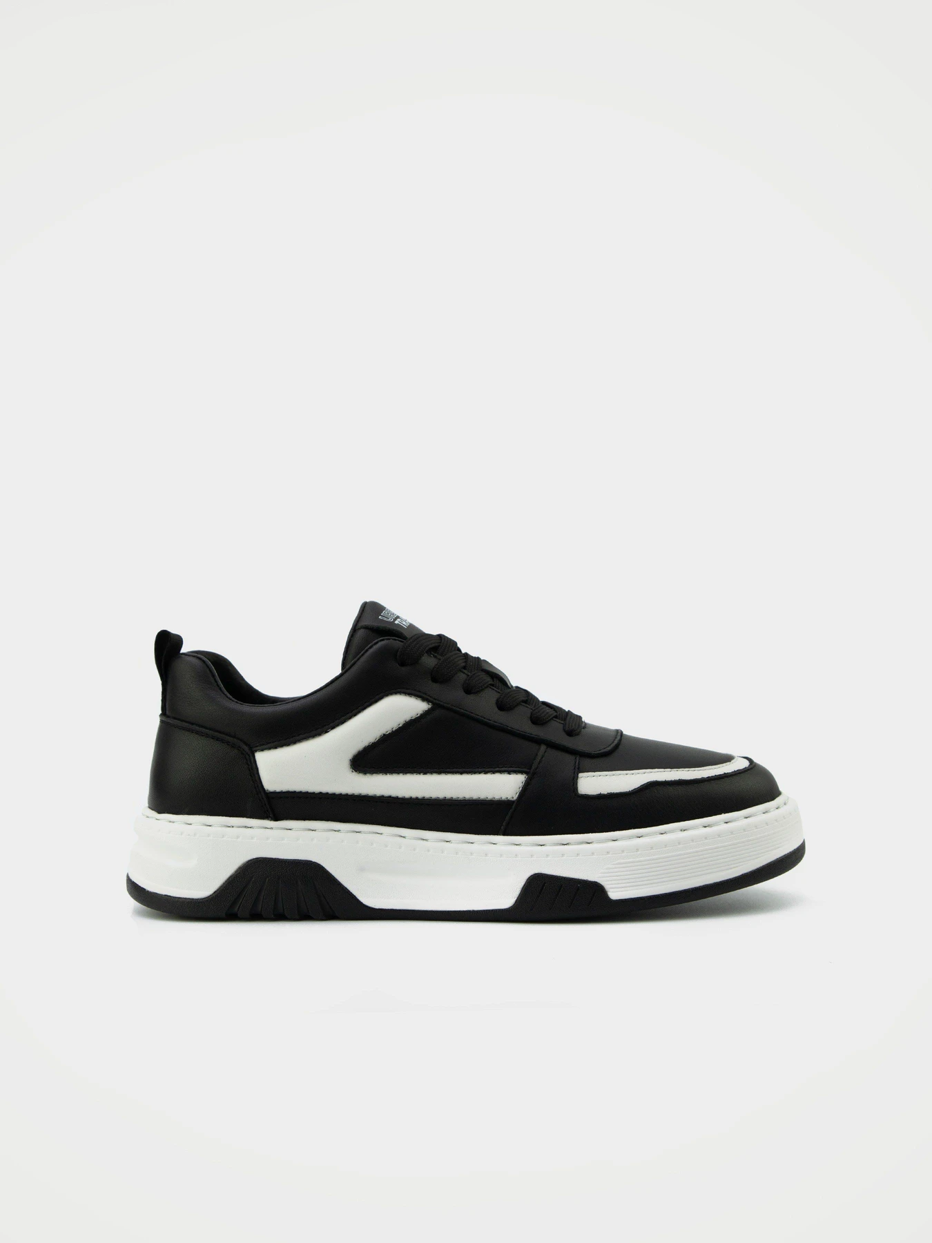 Кроссовки URBAN TRACE модель UT24-M-1149-1 Кроссовки URBAN TRACE модель UT24-M-1149-1 Фото