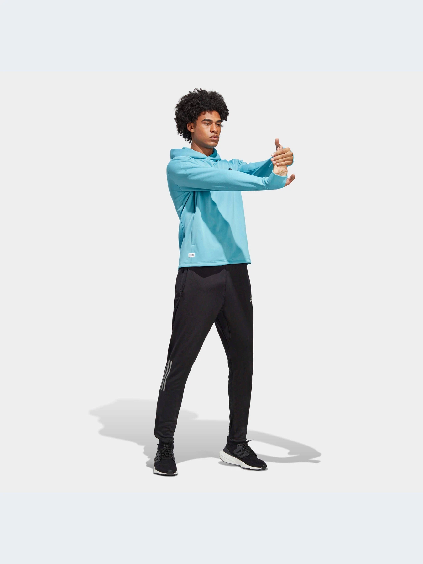 Худи и свитшоты Adidas модель HR6624 Фото