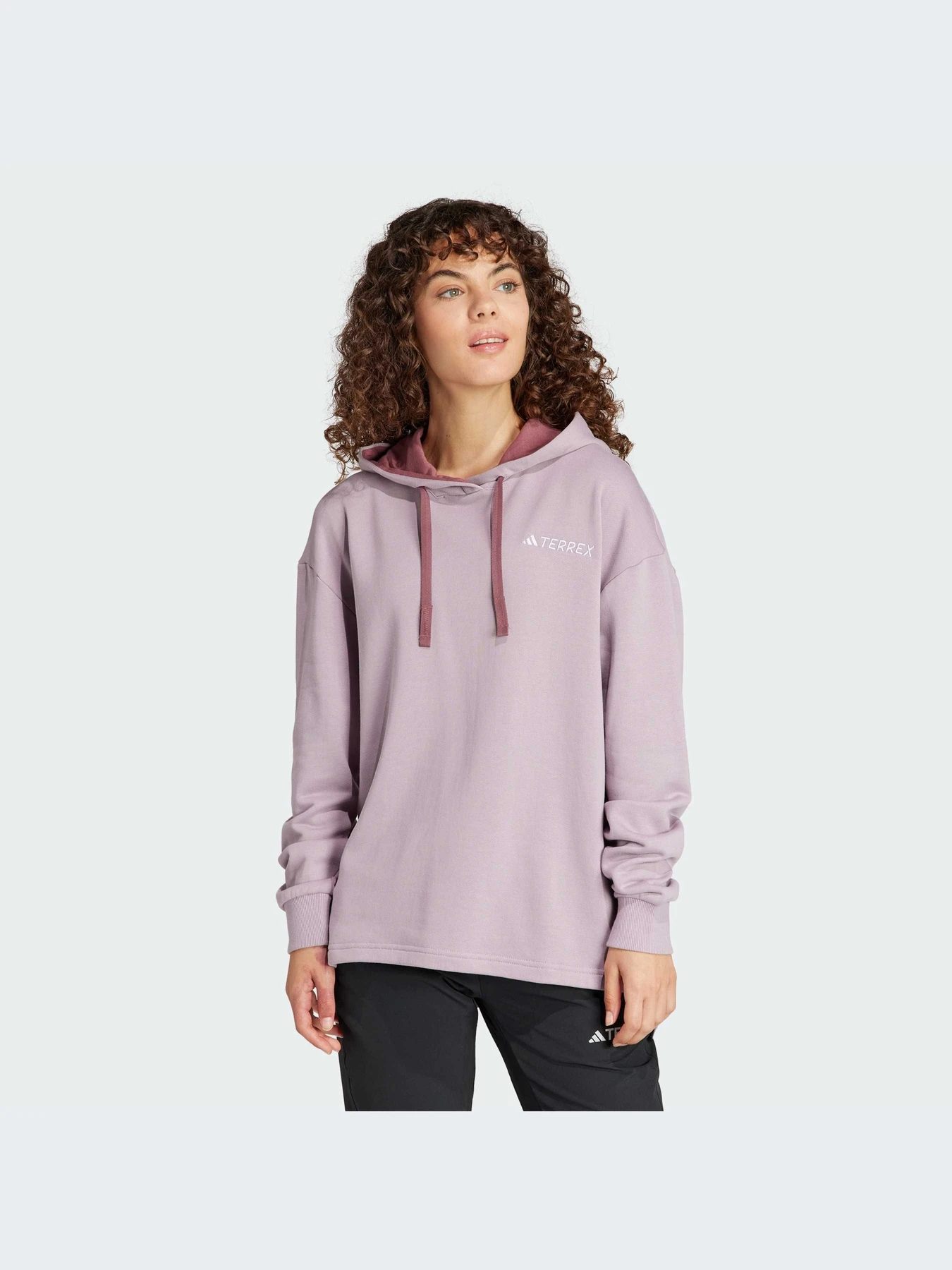 Худи и свитшоты Adidas модель IN4712 Худи и свитшоты Adidas модель IN4712 Фото